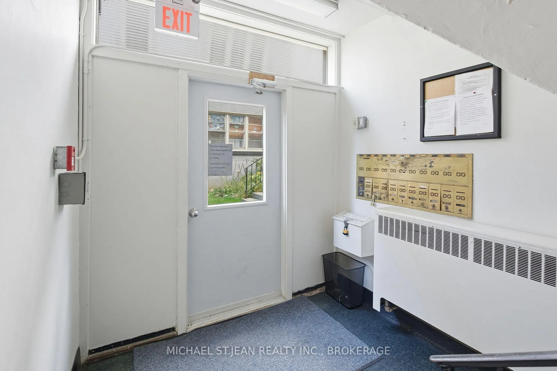 Photo 10 of Unit 9, 1755 King Street E, Hamilton, Bartonville — HOMEH
