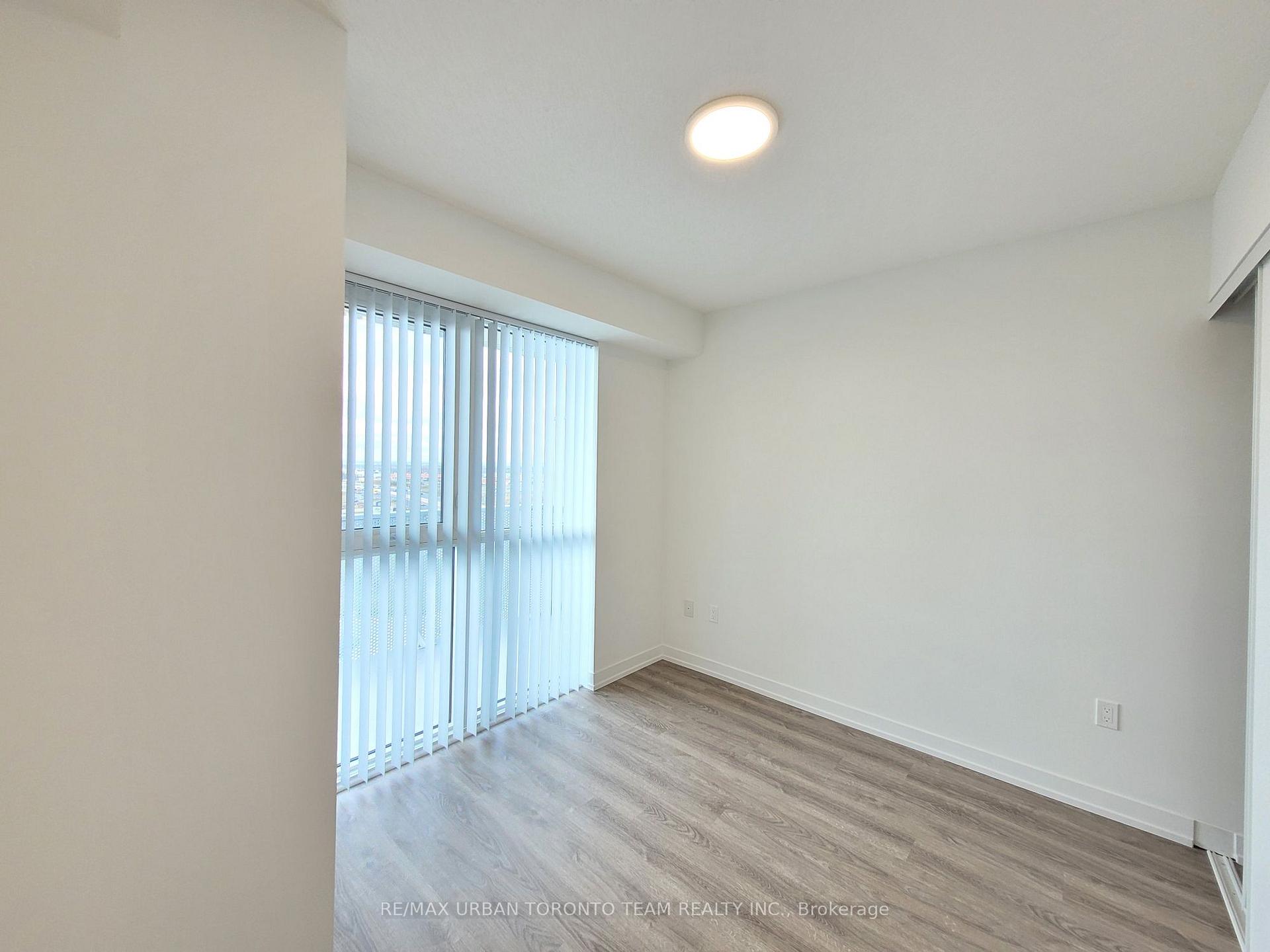 Photo 8 of Unit 1008, 195 Commerce Street, Vaughan, Vaughan Corporate Centre — HOMEH