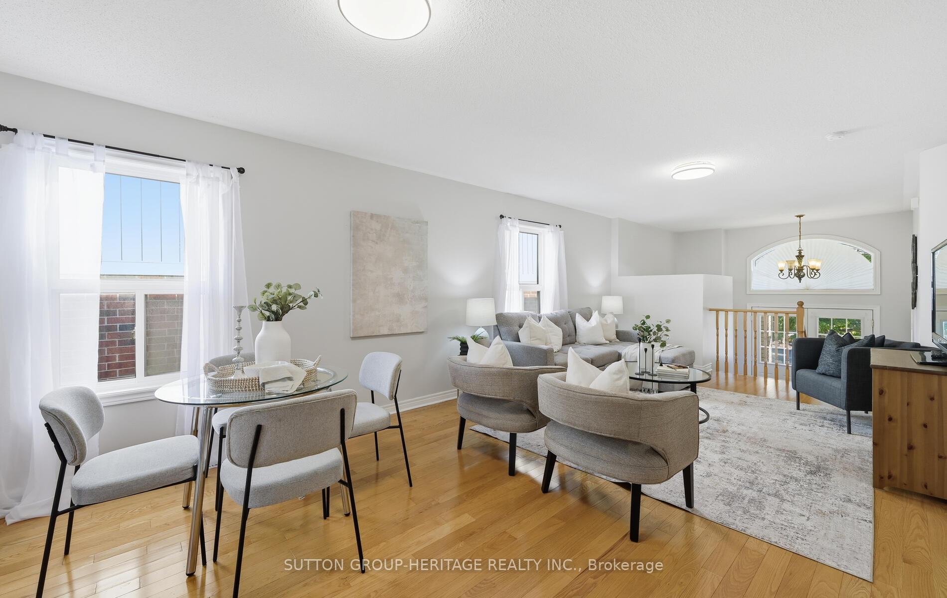 Photo 9 of 141 Dadson Drive, Clarington, Bowmanville — HOMEH