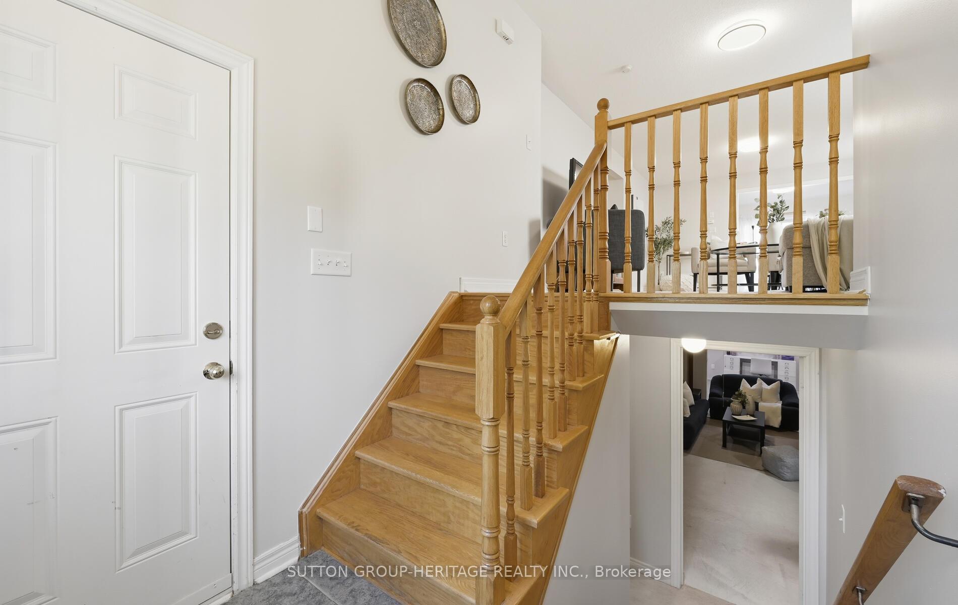 Photo 22 of 141 Dadson Drive, Clarington, Bowmanville — HOMEH