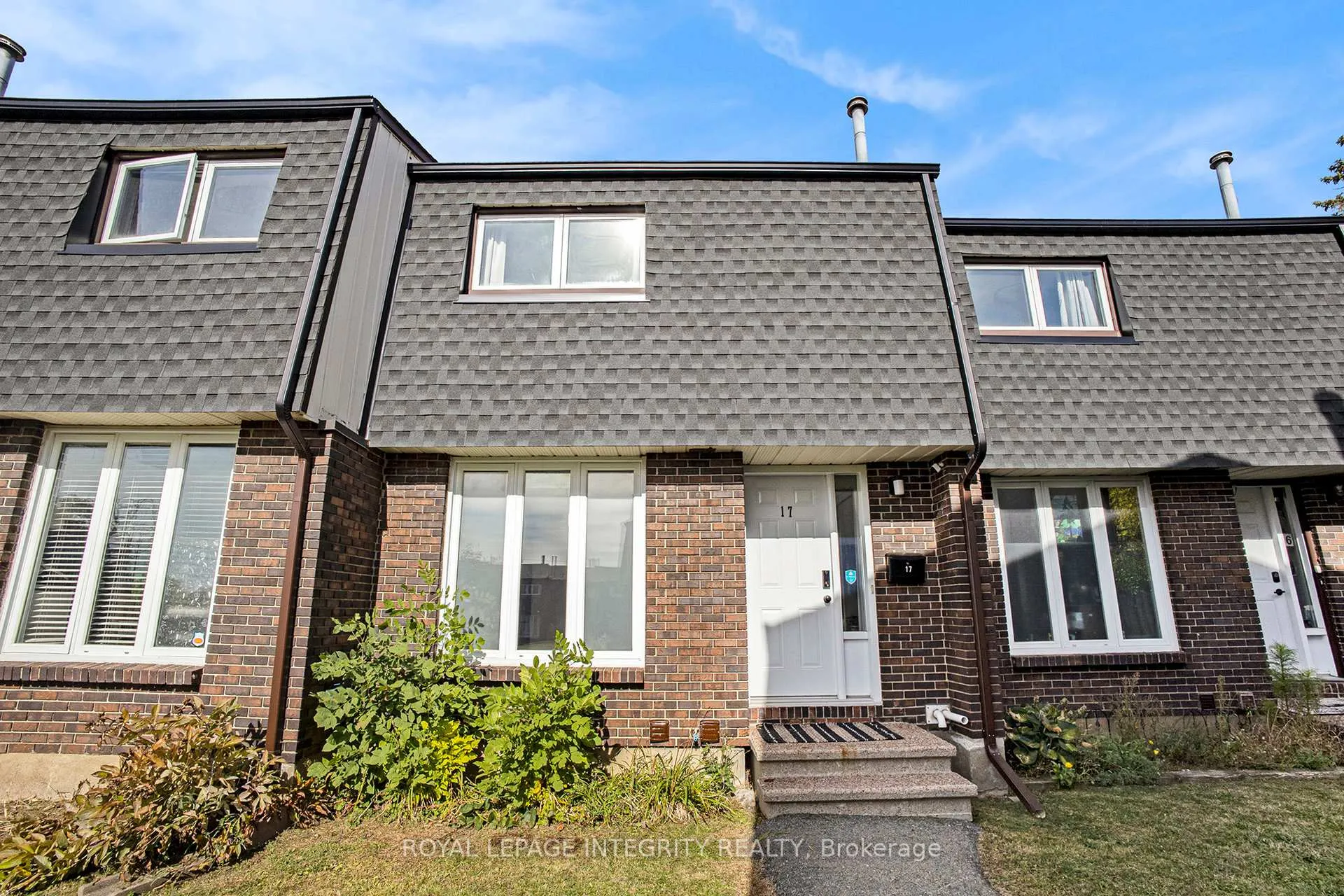Photo 1 of Unit 17, 3333 Mccarthy Road, Ottawa, Hunt Club/Western Community — HOMEH