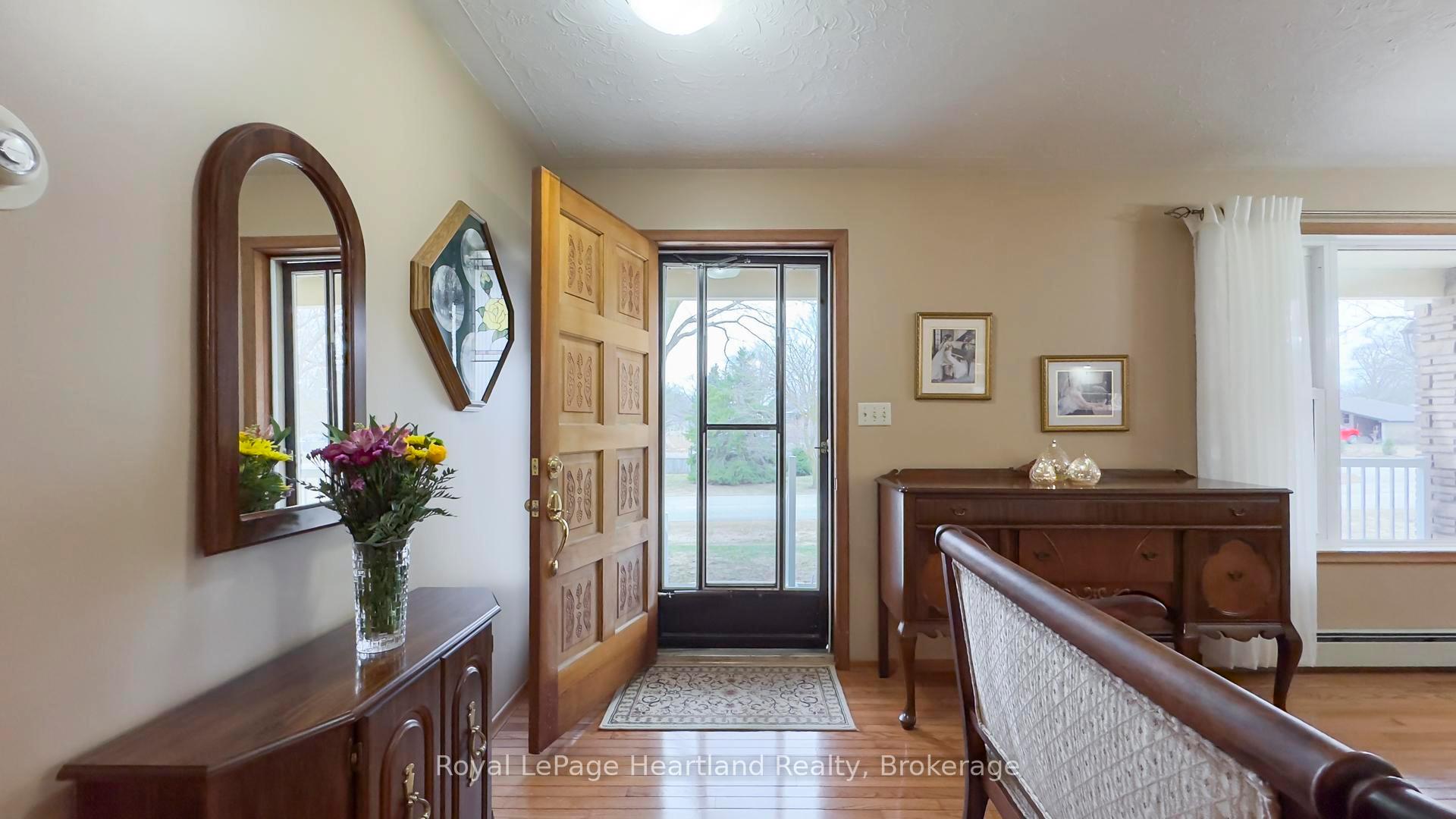 Photo 3 of 258 Trueman Street, Central Huron, Hullett — HOMEH