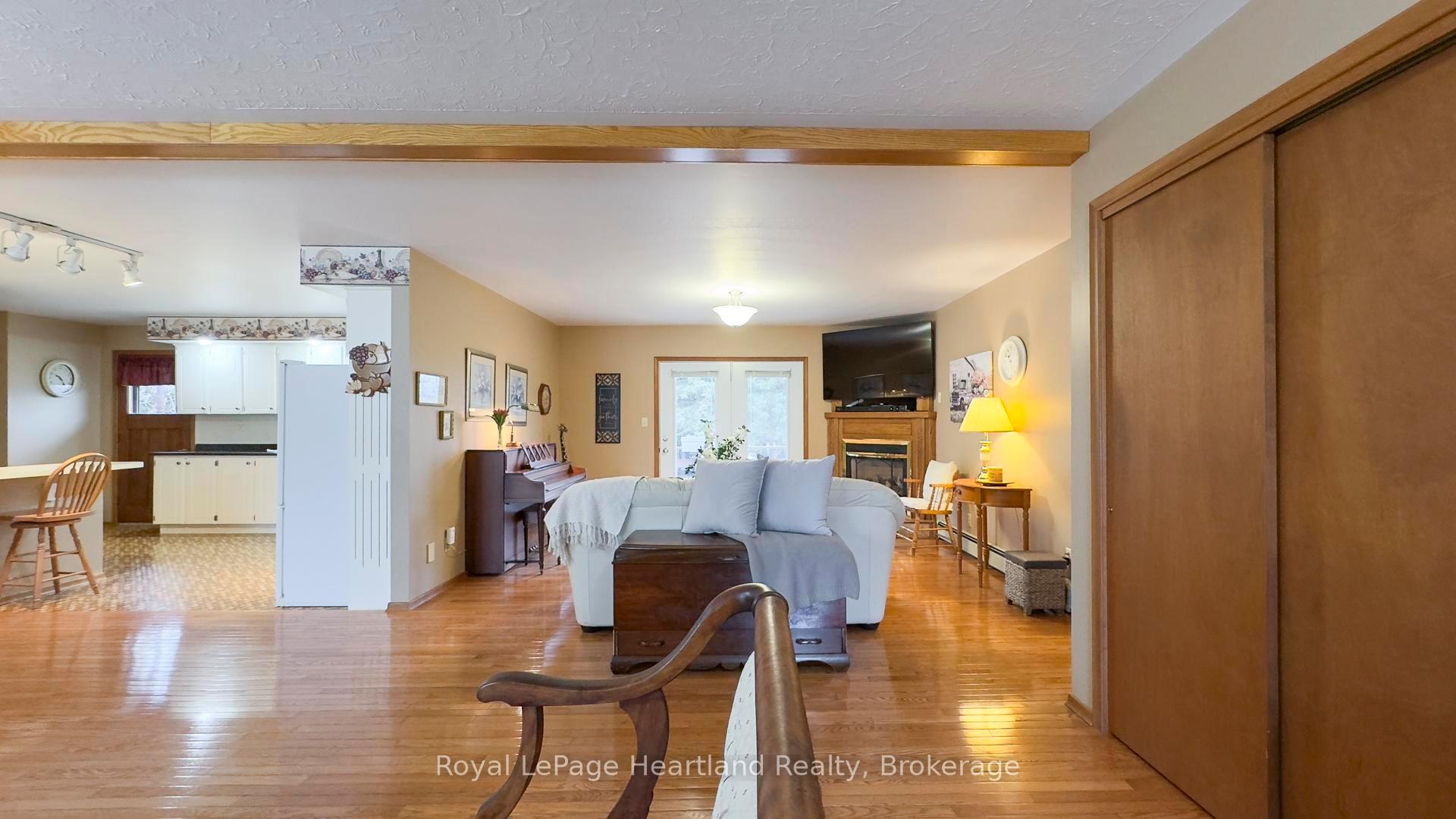 Photo 5 of 258 Trueman Street, Central Huron, Hullett — HOMEH