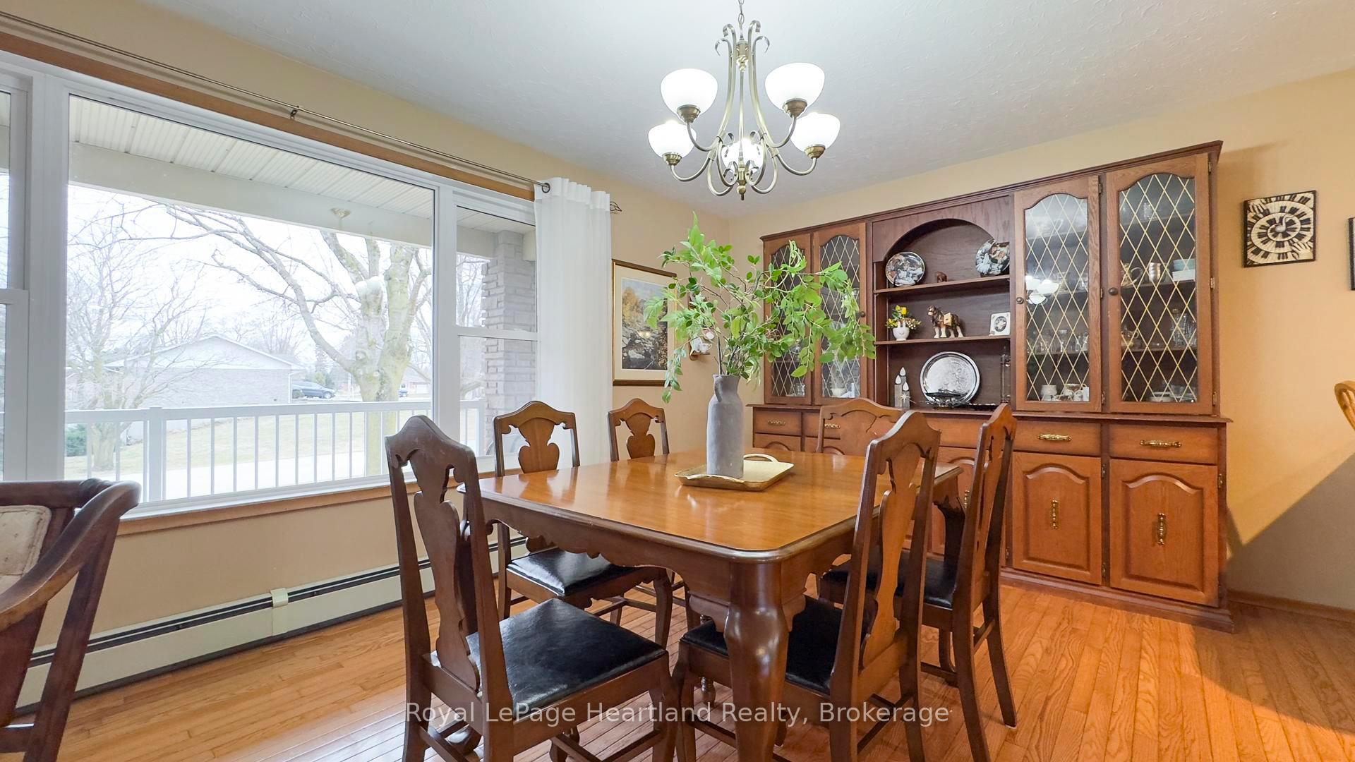 Photo 8 of 258 Trueman Street, Central Huron, Hullett — HOMEH