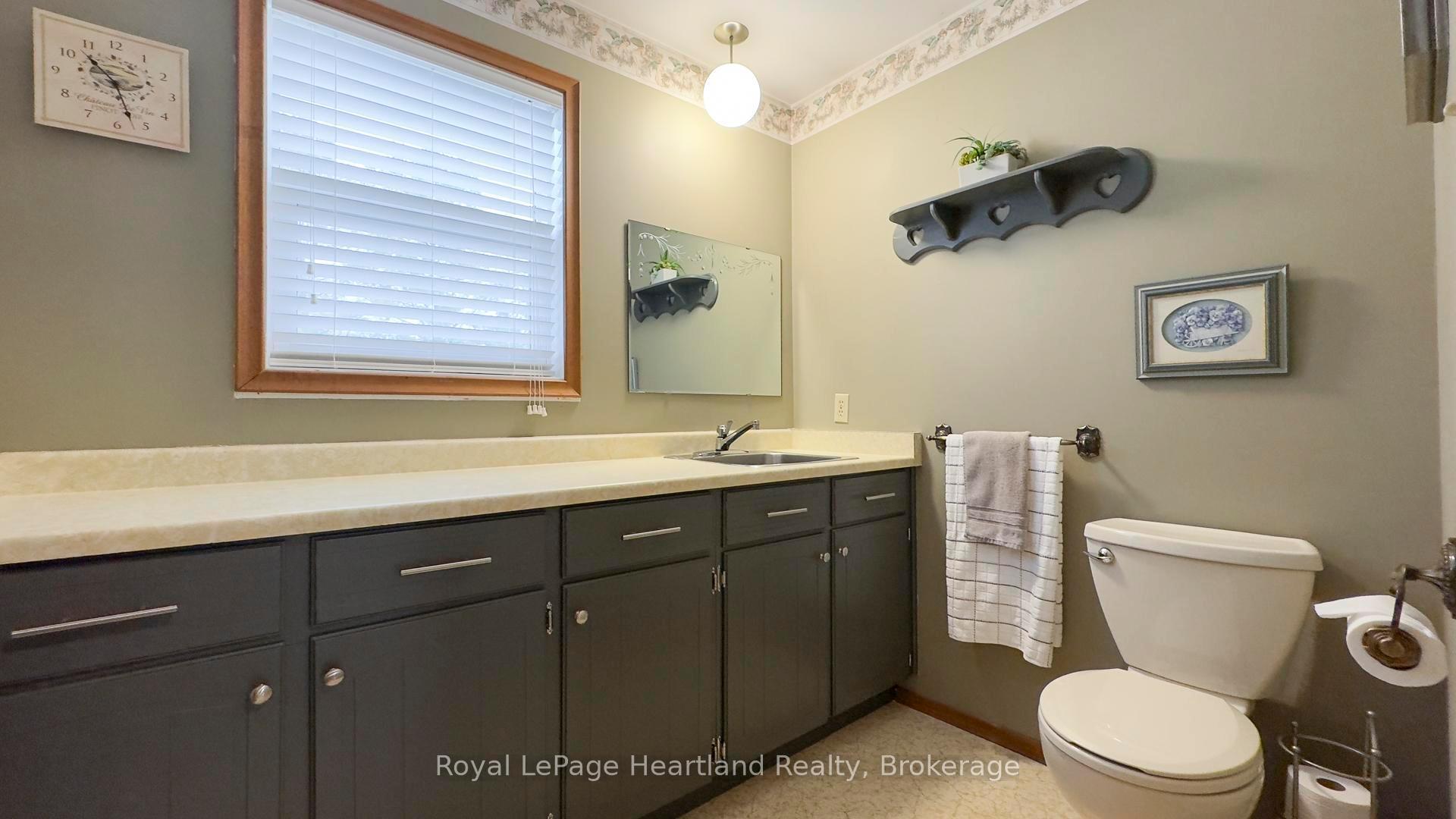 Photo 16 of 258 Trueman Street, Central Huron, Hullett — HOMEH
