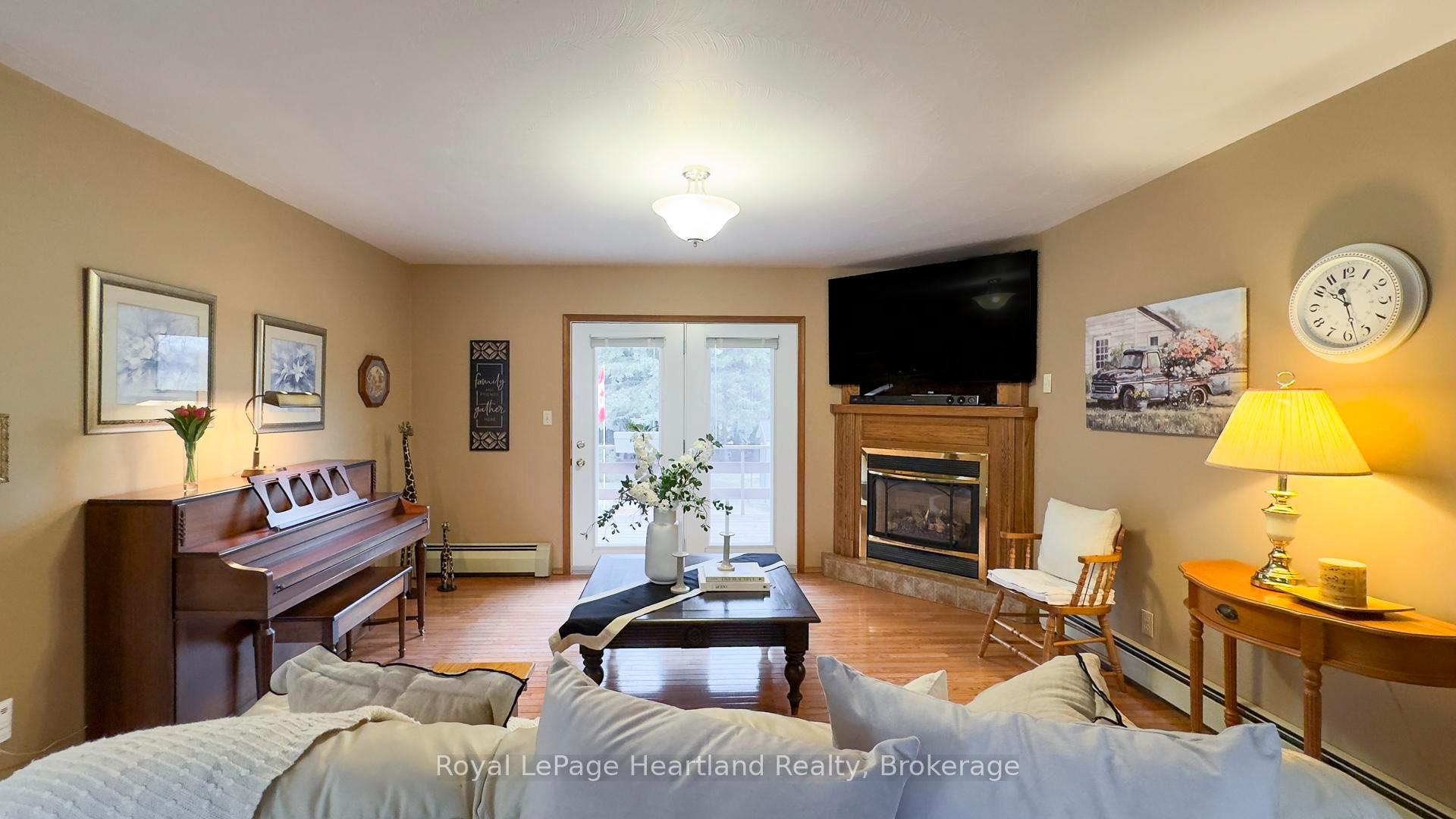 Photo 17 of 258 Trueman Street, Central Huron, Hullett — HOMEH