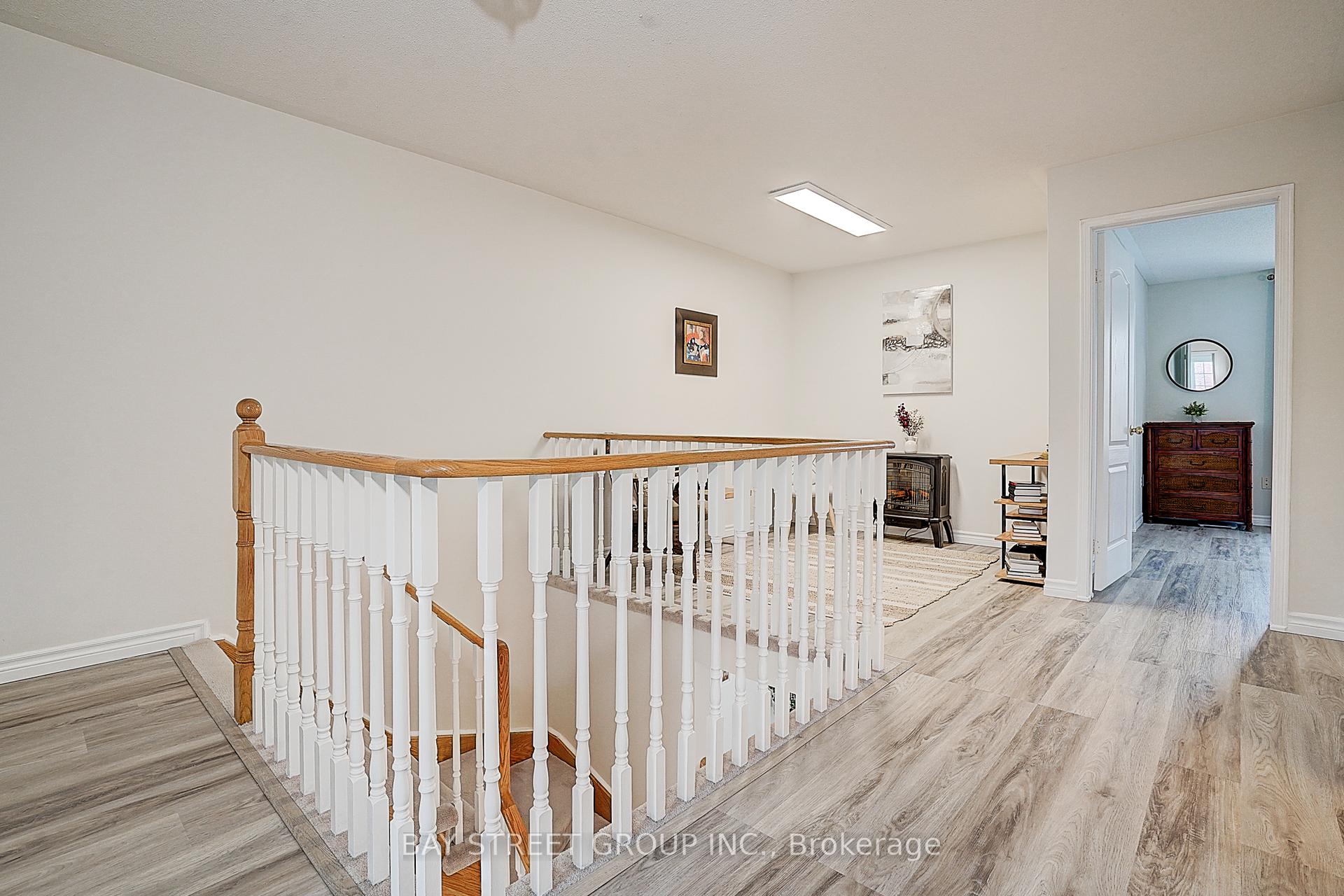 Photo 14 of 92 Millcliff Circle, Aurora, Aurora Grove — HOMEH