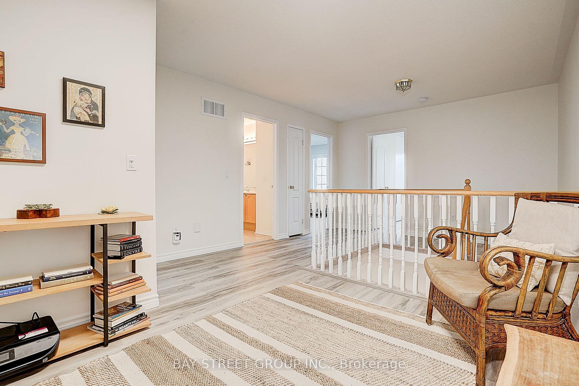 Photo 15 of 92 Millcliff Circle, Aurora, Aurora Grove — HOMEH