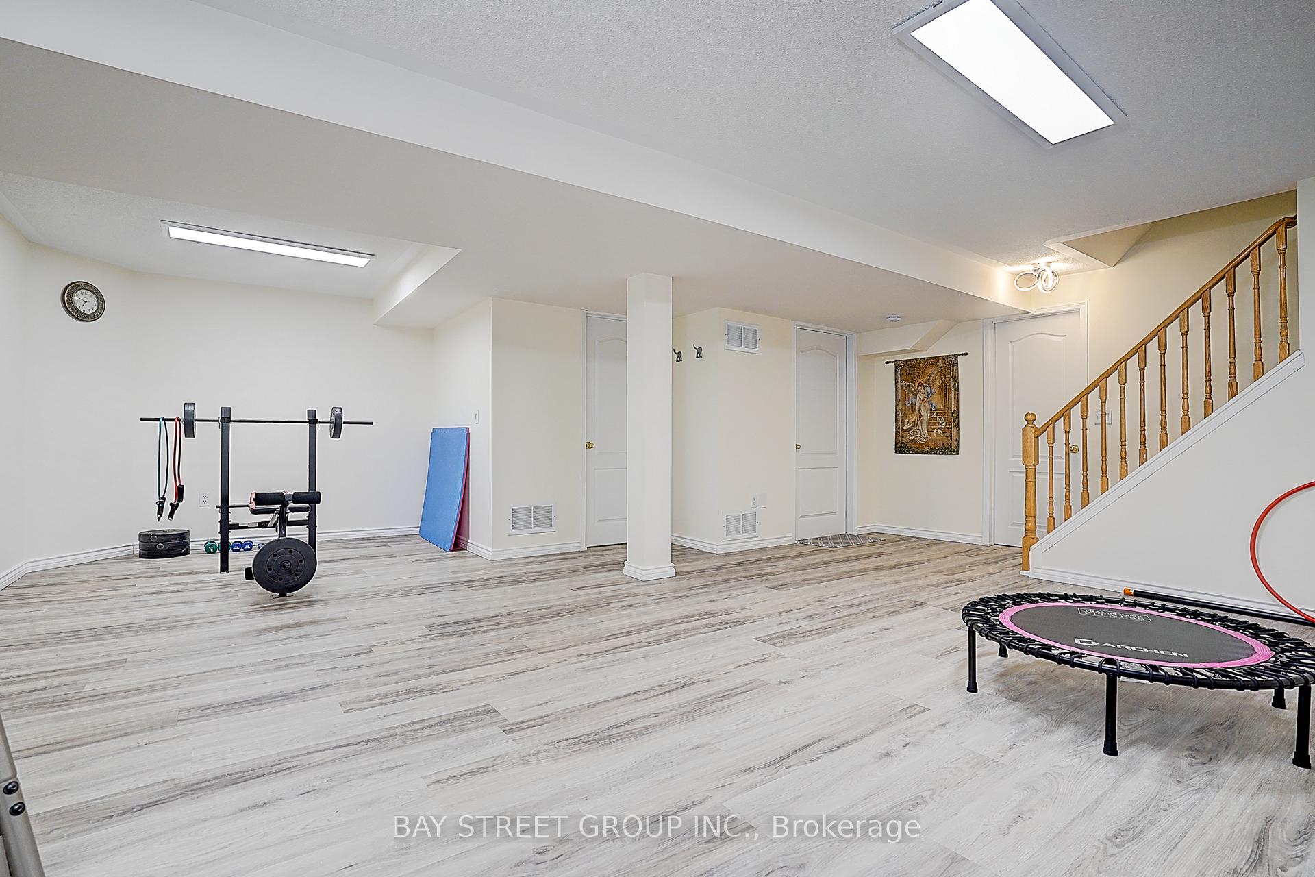 Photo 27 of 92 Millcliff Circle, Aurora, Aurora Grove — HOMEH