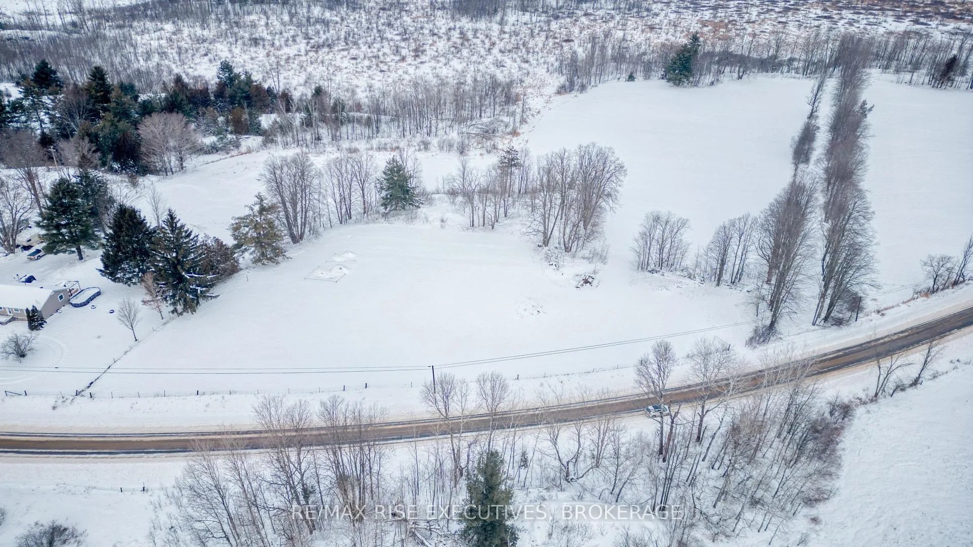 Front of LOT 1 Wagarville Road