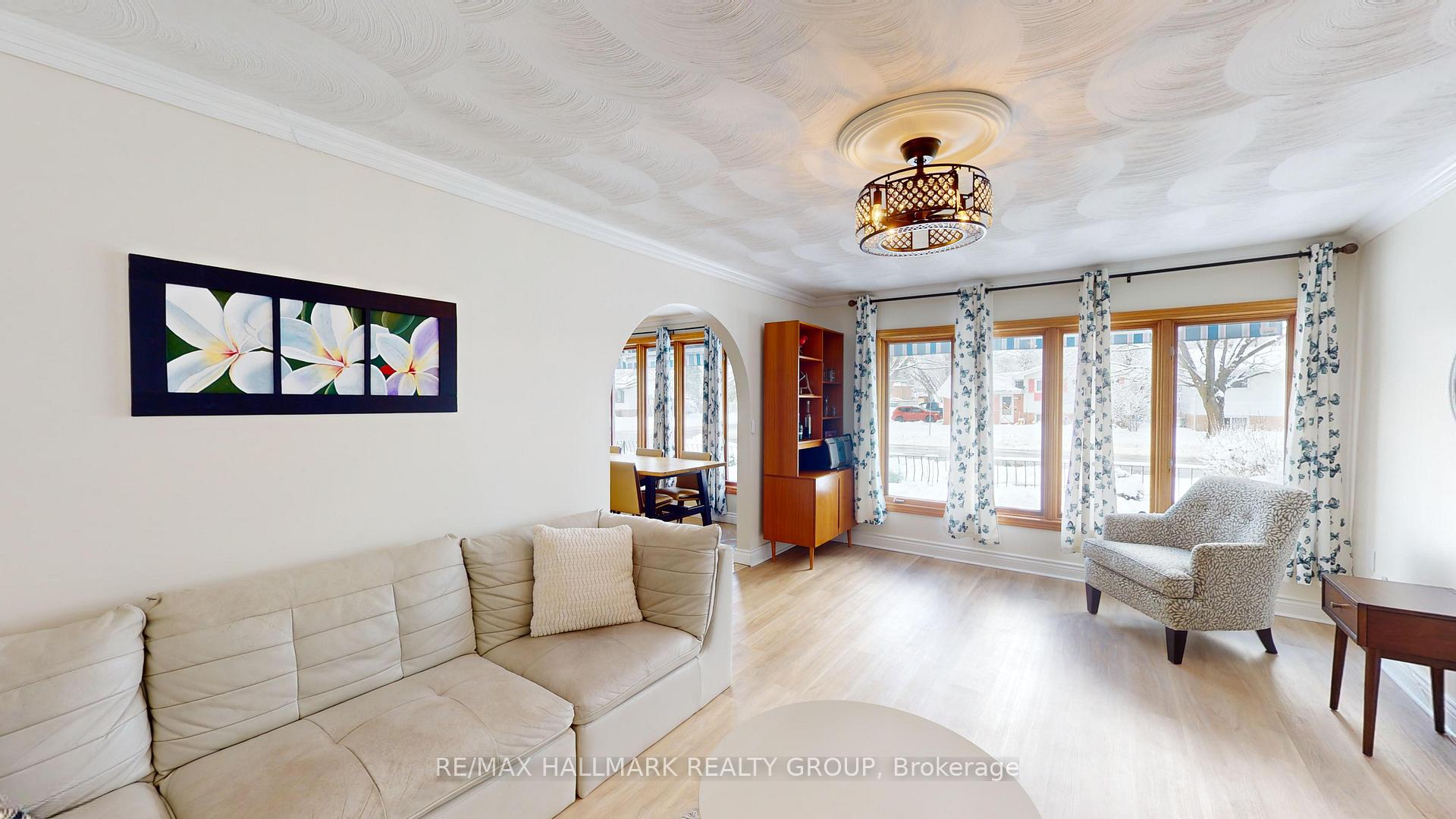 Photo 14 of 677 Laurier Boulevard, Brockville — HOMEH