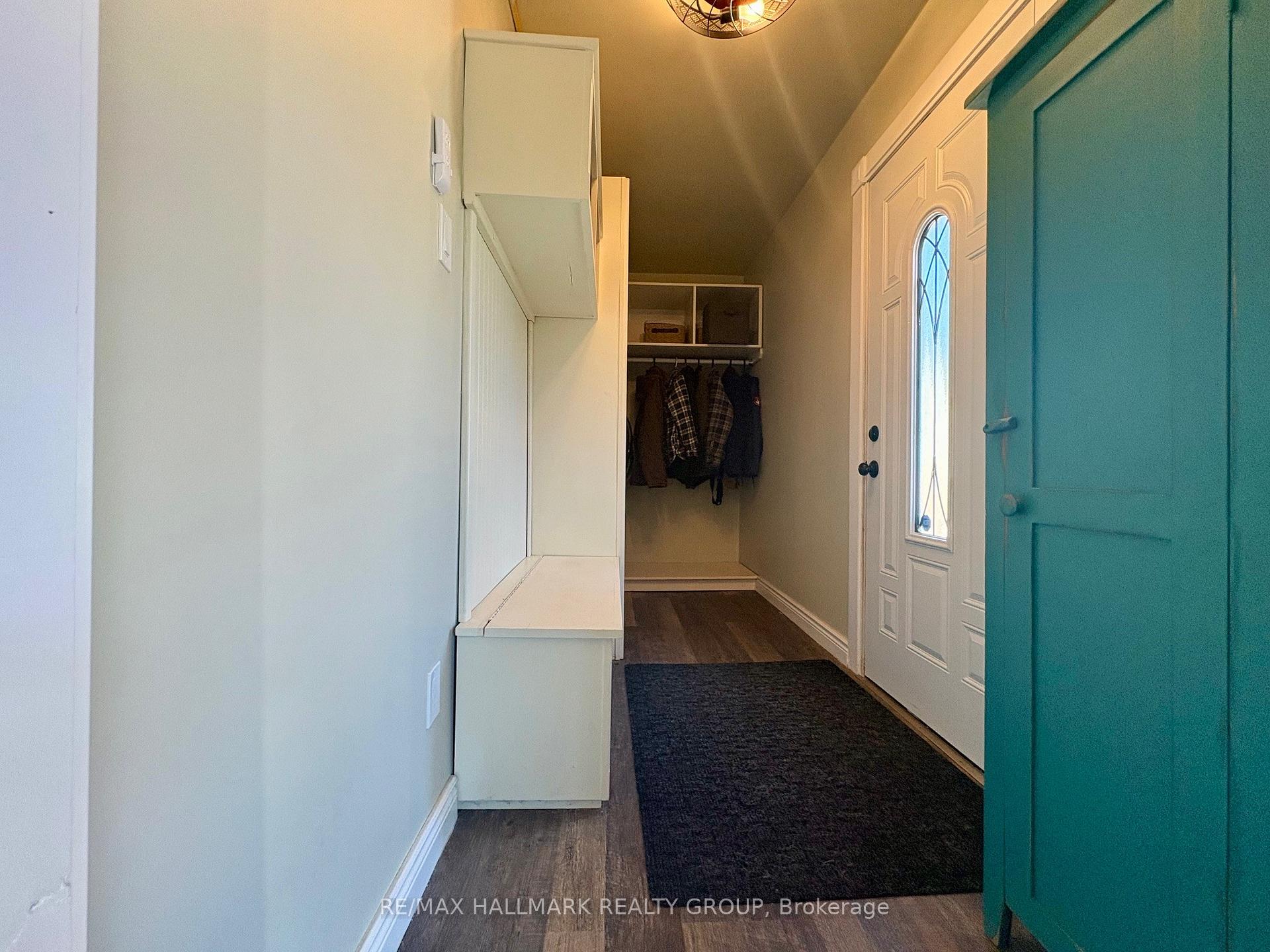 Photo 41 of 677 Laurier Boulevard, Brockville — HOMEH