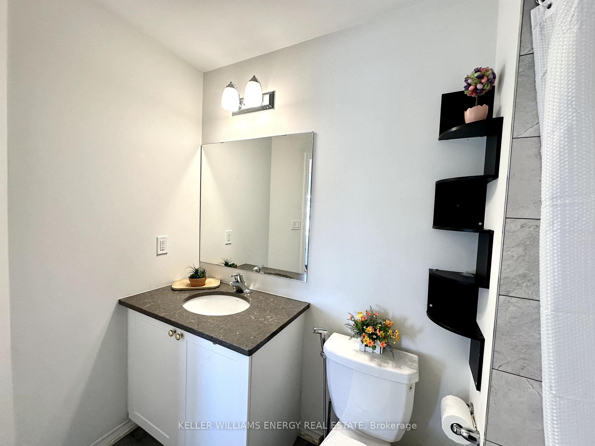 Photo 10 of 2566 Mojave Path, Oshawa, Windfields — HOMEH