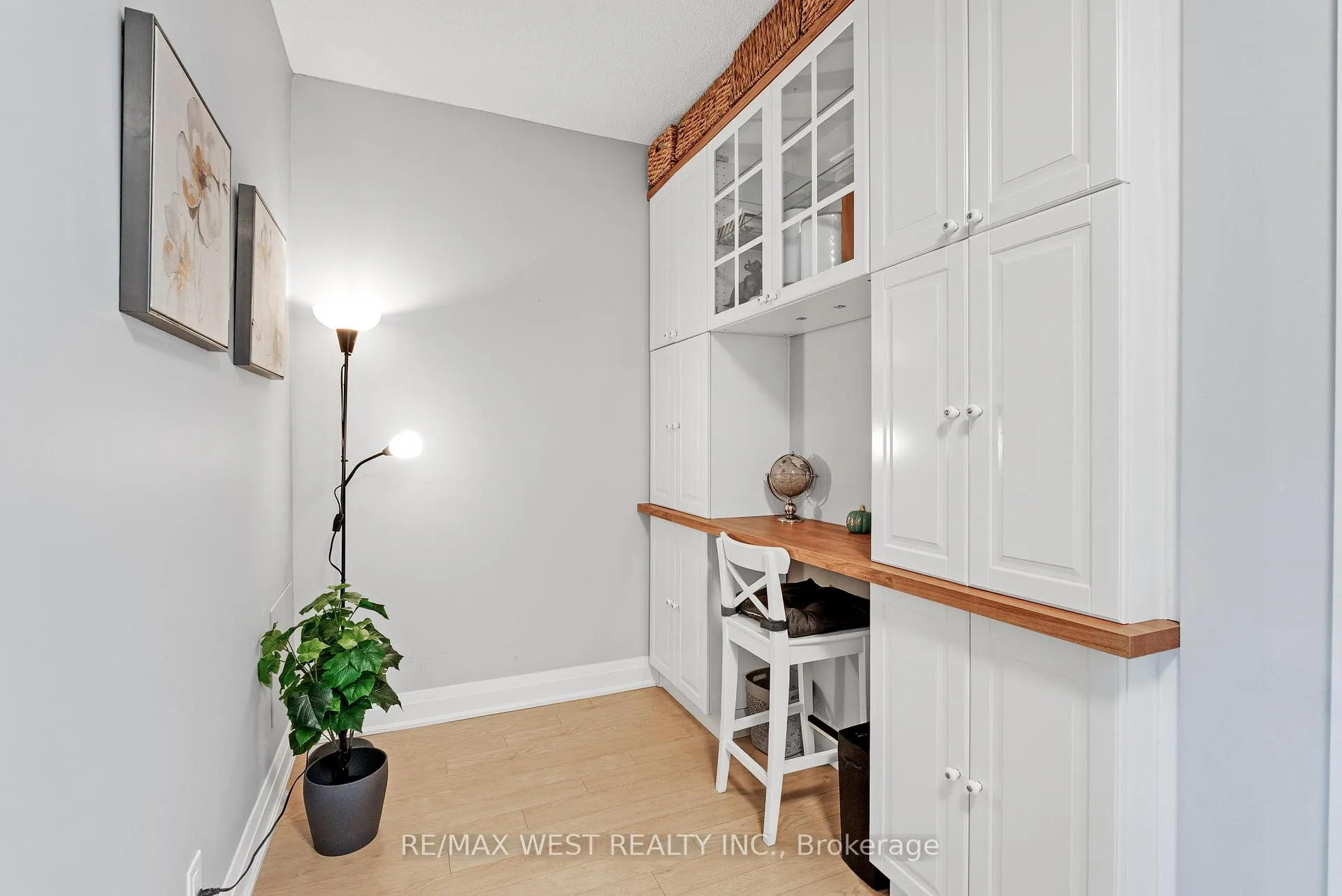 Photo 5 of Unit 710, 24 Woodstream Boulevard, Vaughan, Vaughan Grove — HOMEH