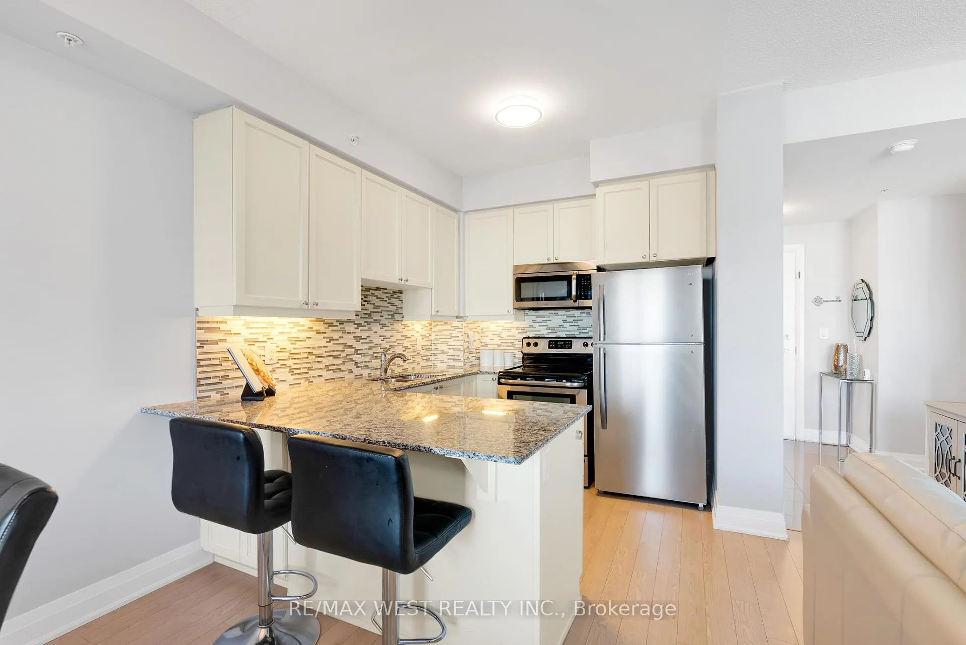 Photo 11 of Unit 710, 24 Woodstream Boulevard, Vaughan, Vaughan Grove — HOMEH