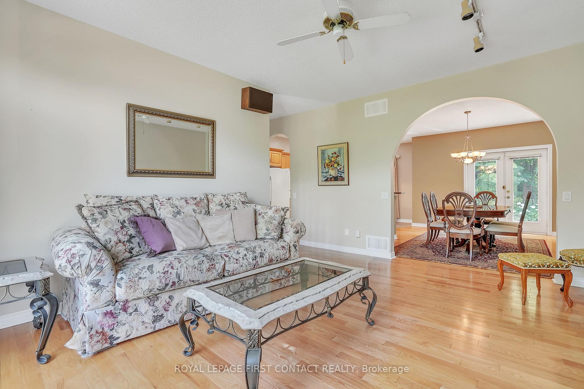 Photo 9 of 23 Grouse Glen, Barrie, Ardagh — HOMEH