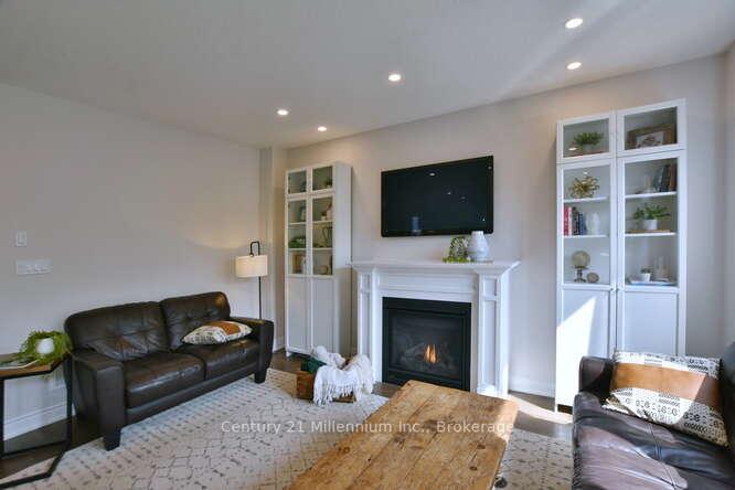 Photo 6 of 3 Gilpin Crescent, Collingwood — HOMEH