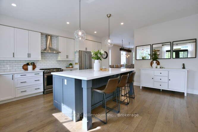 Photo 17 of 3 Gilpin Crescent, Collingwood — HOMEH