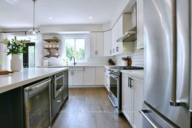 Photo 18 of 3 Gilpin Crescent, Collingwood — HOMEH