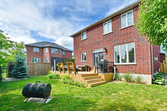 Photo 50 of 3 Gilpin Crescent, Collingwood — HOMEH