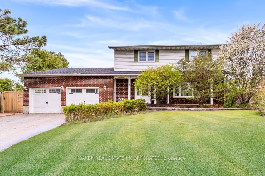 Front of 8 Lakeview Heights