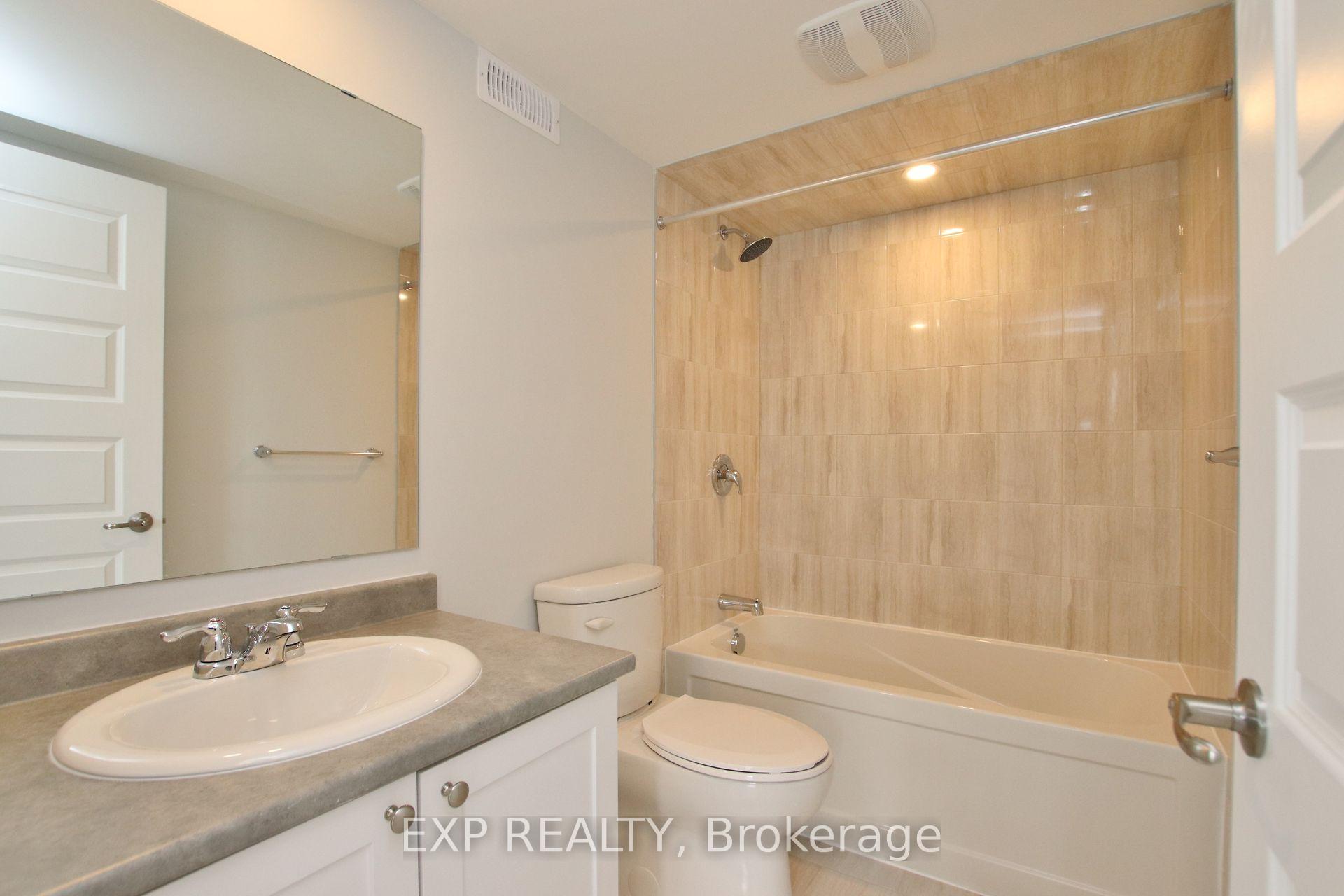 Photo 2 of 288 Anyolite Private, Ottawa, Barrhaven - Heritage Park — HOMEH