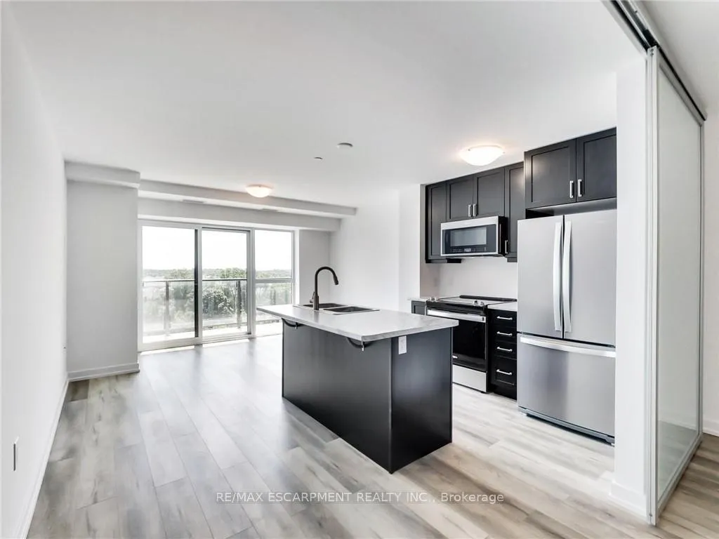 Photo 20 of Unit 811, 470 Dundas Street E, Hamilton, Waterdown — HOMEH