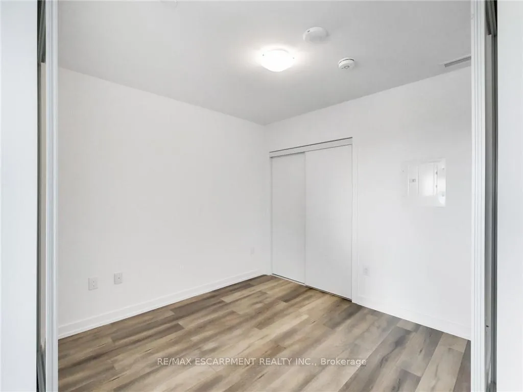 Photo 21 of Unit 811, 470 Dundas Street E, Hamilton, Waterdown — HOMEH