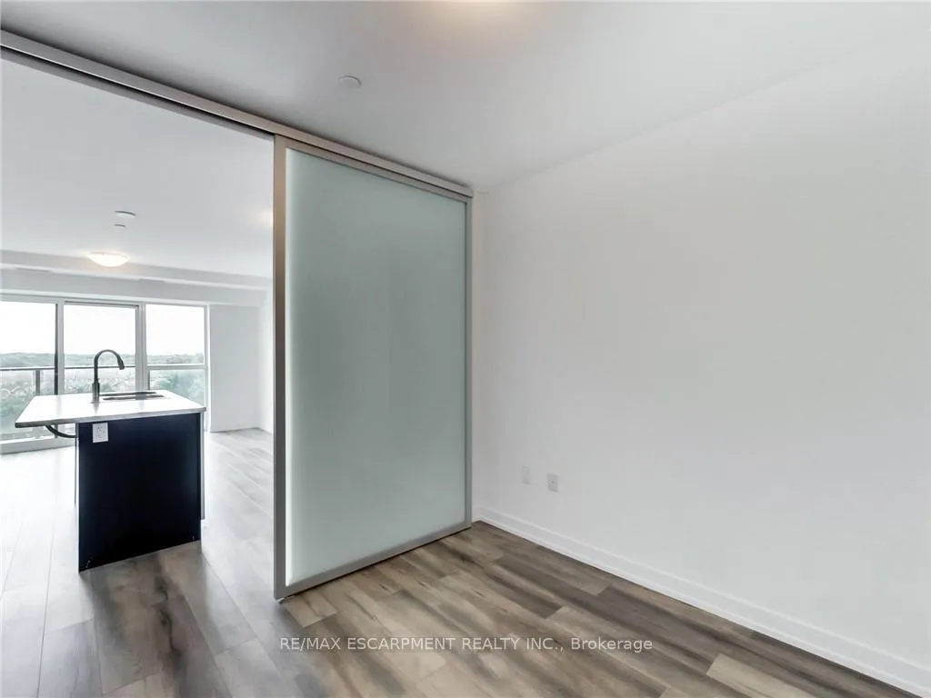Photo 24 of Unit 811, 470 Dundas Street E, Hamilton, Waterdown — HOMEH