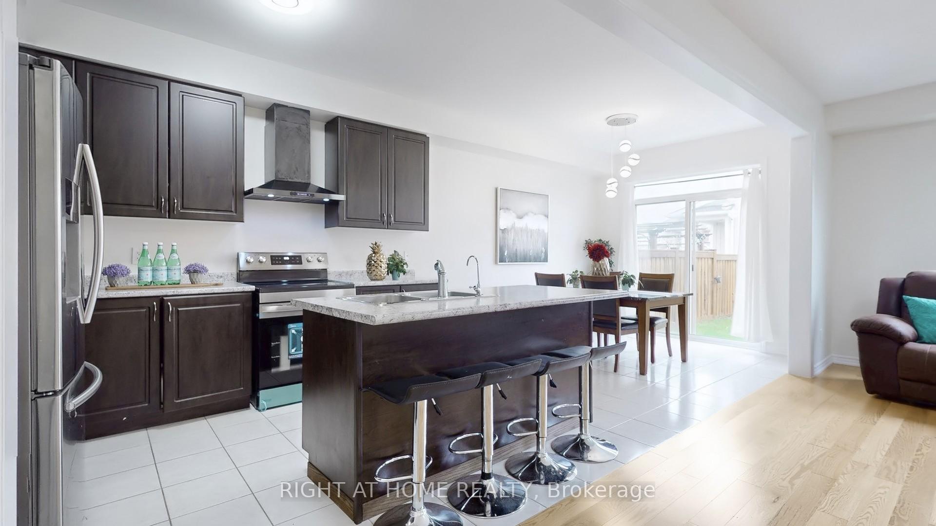 Photo 11 of 78 Wagner Crescent, Essa, Angus — HOMEH