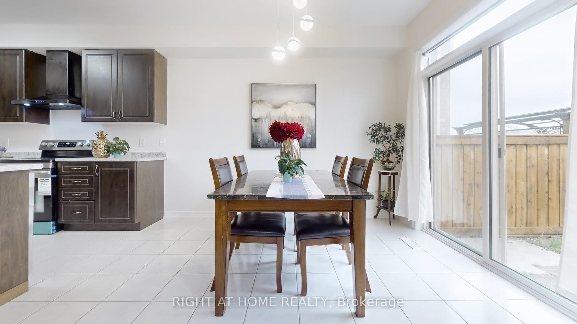 Photo 18 of 78 Wagner Crescent, Essa, Angus — HOMEH