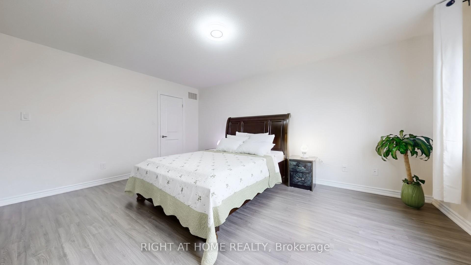 Photo 27 of 78 Wagner Crescent, Essa, Angus — HOMEH