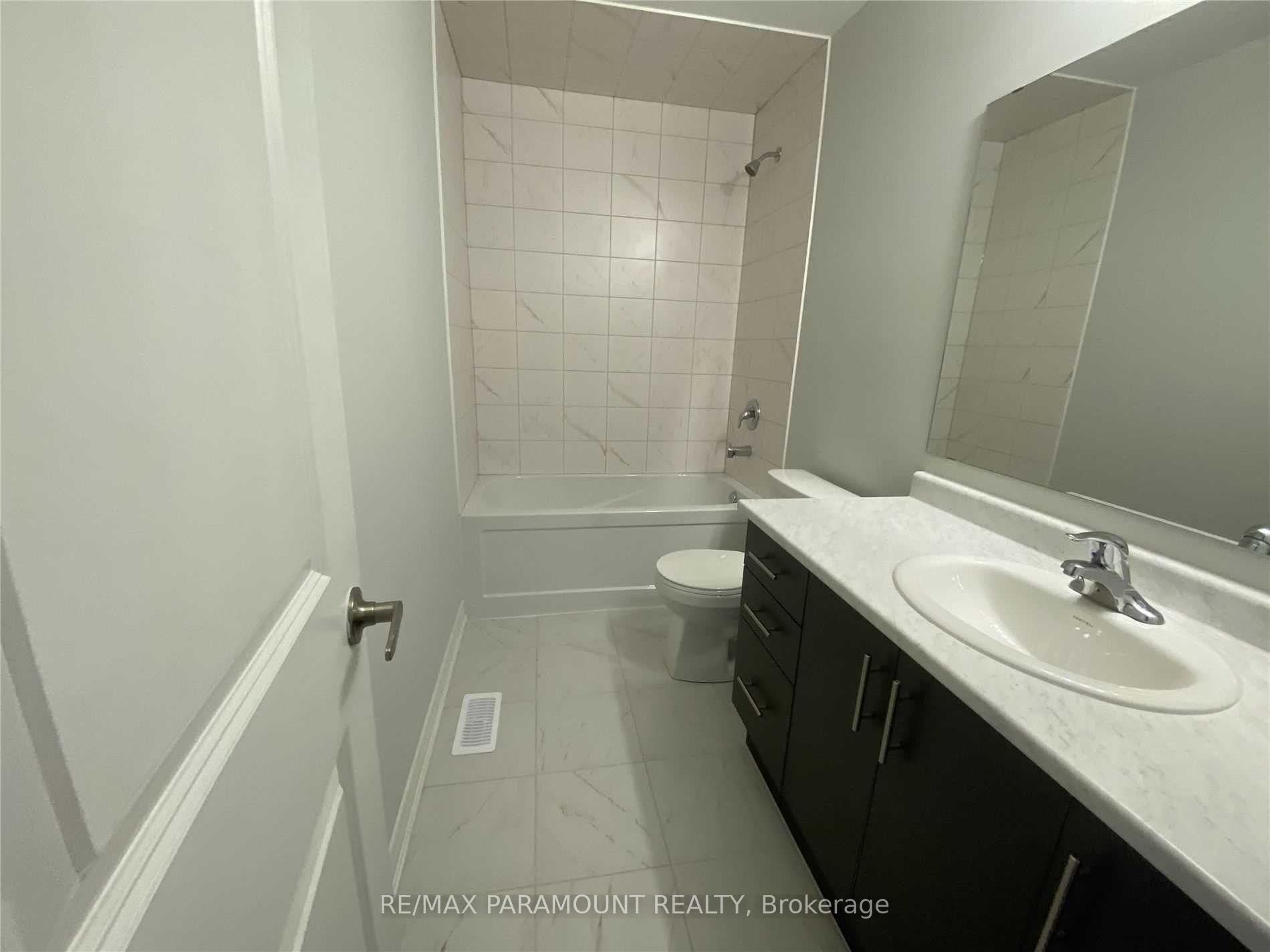 Photo 5 of Unit 1, 39 Dawson Drive, Collingwood — HOMEH