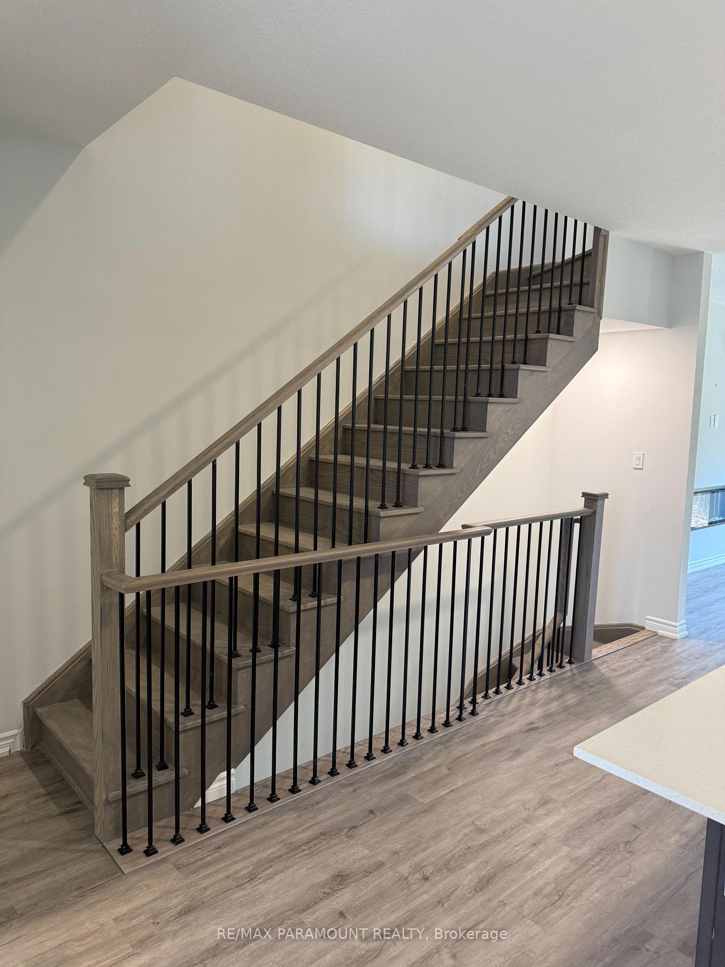 Photo 18 of Unit 1, 39 Dawson Drive, Collingwood — HOMEH