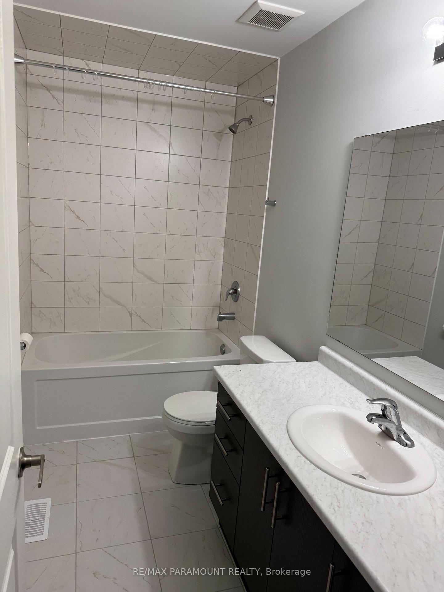 Photo 34 of Unit 1, 39 Dawson Drive, Collingwood — HOMEH