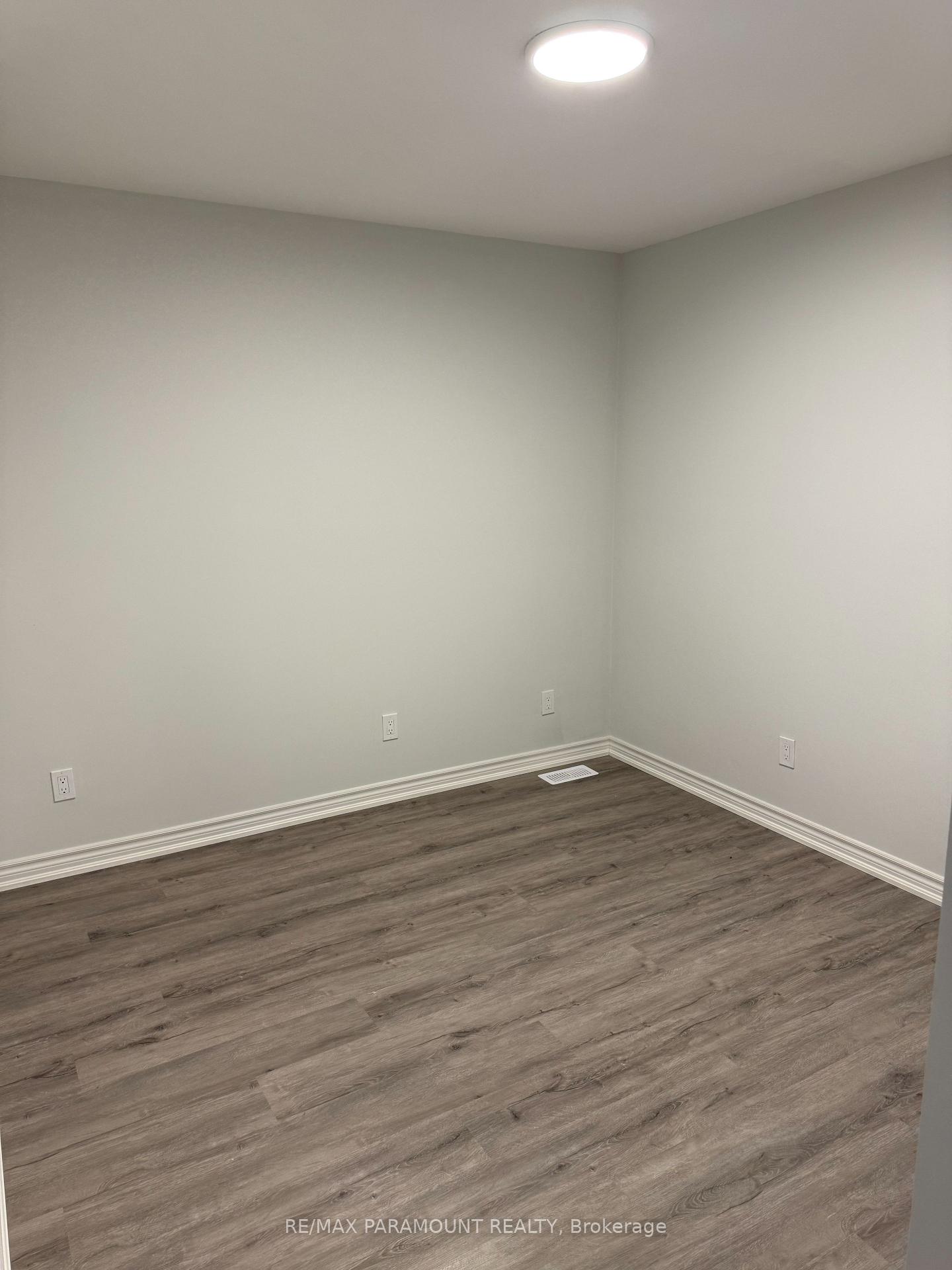 Photo 35 of Unit 1, 39 Dawson Drive, Collingwood — HOMEH