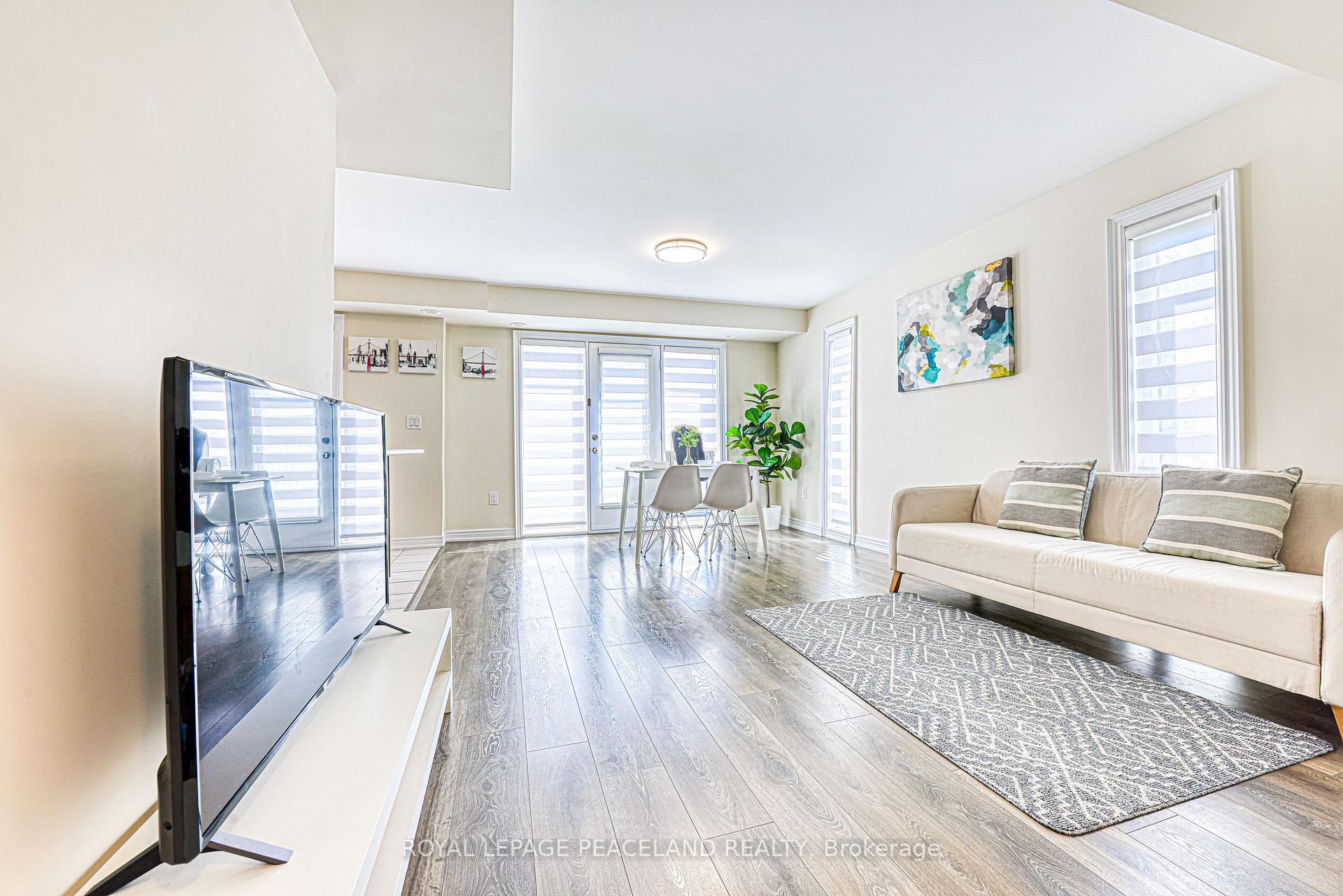 Photo 6 of Unit 2813, 21 Westmeath Lane, Markham, Cornell — HOMEH
