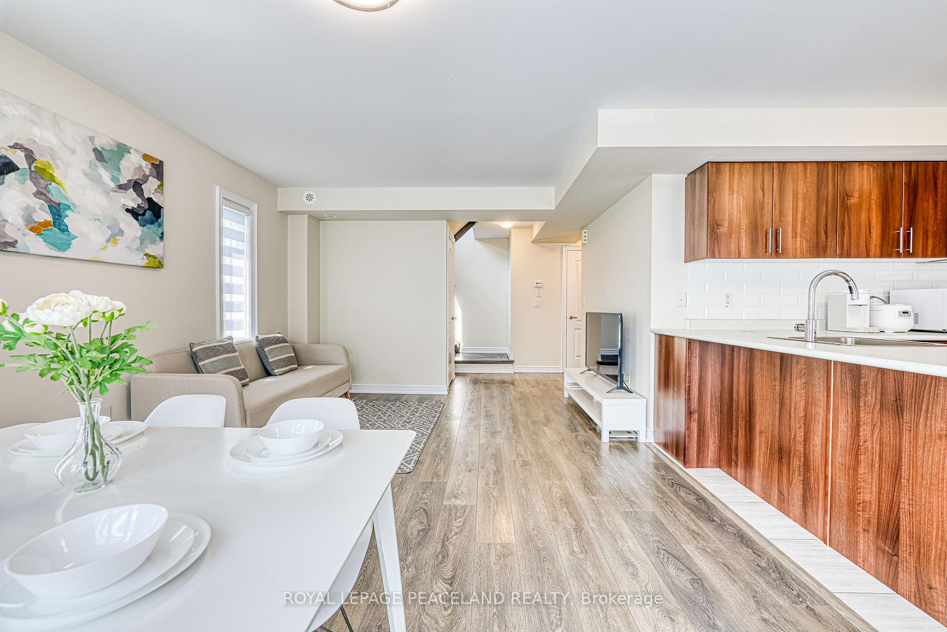 Photo 10 of Unit 2813, 21 Westmeath Lane, Markham, Cornell — HOMEH