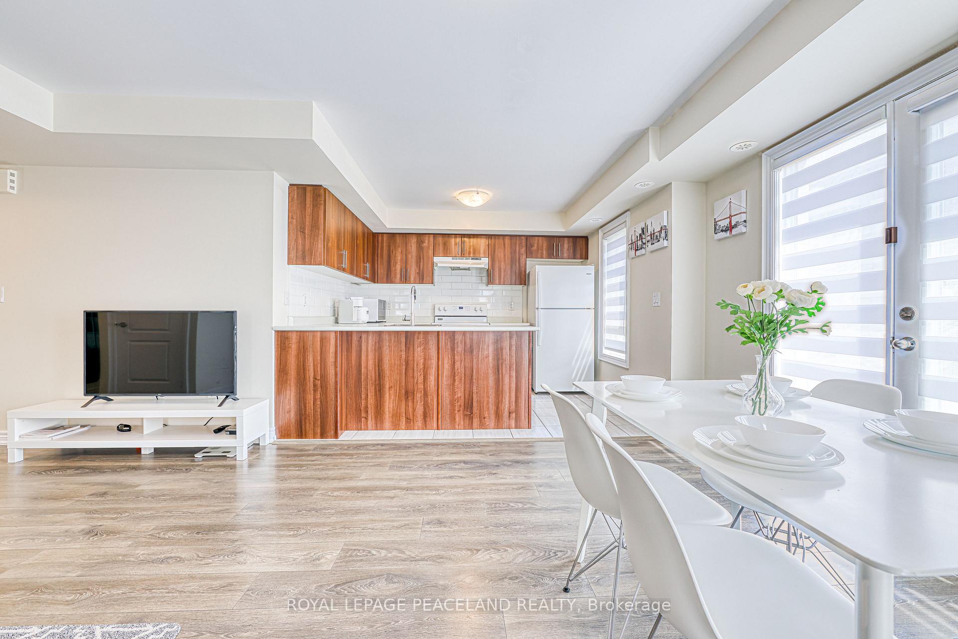 Photo 11 of Unit 2813, 21 Westmeath Lane, Markham, Cornell — HOMEH