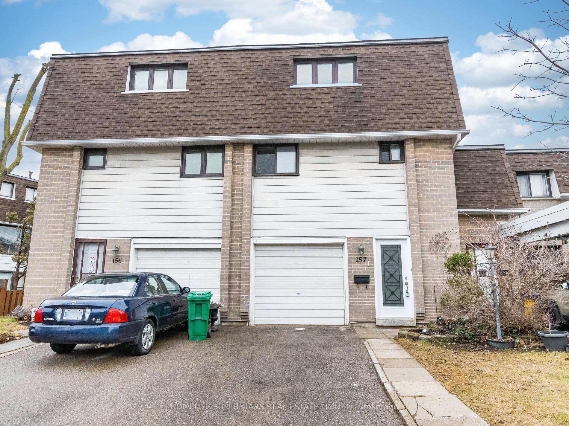 Front of Unit 157, 475 Bramalea Road