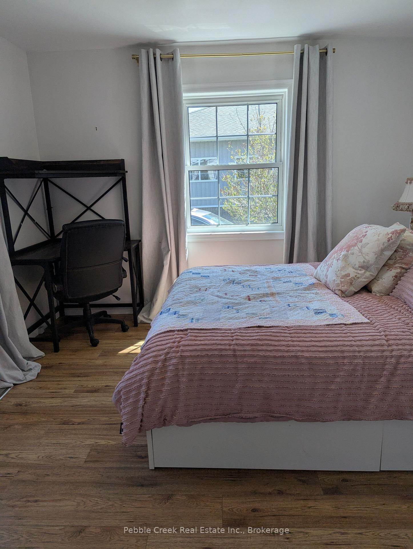 Photo 7 of 146 Wellington Street S, Goderich, Goderich (Town) — HOMEH