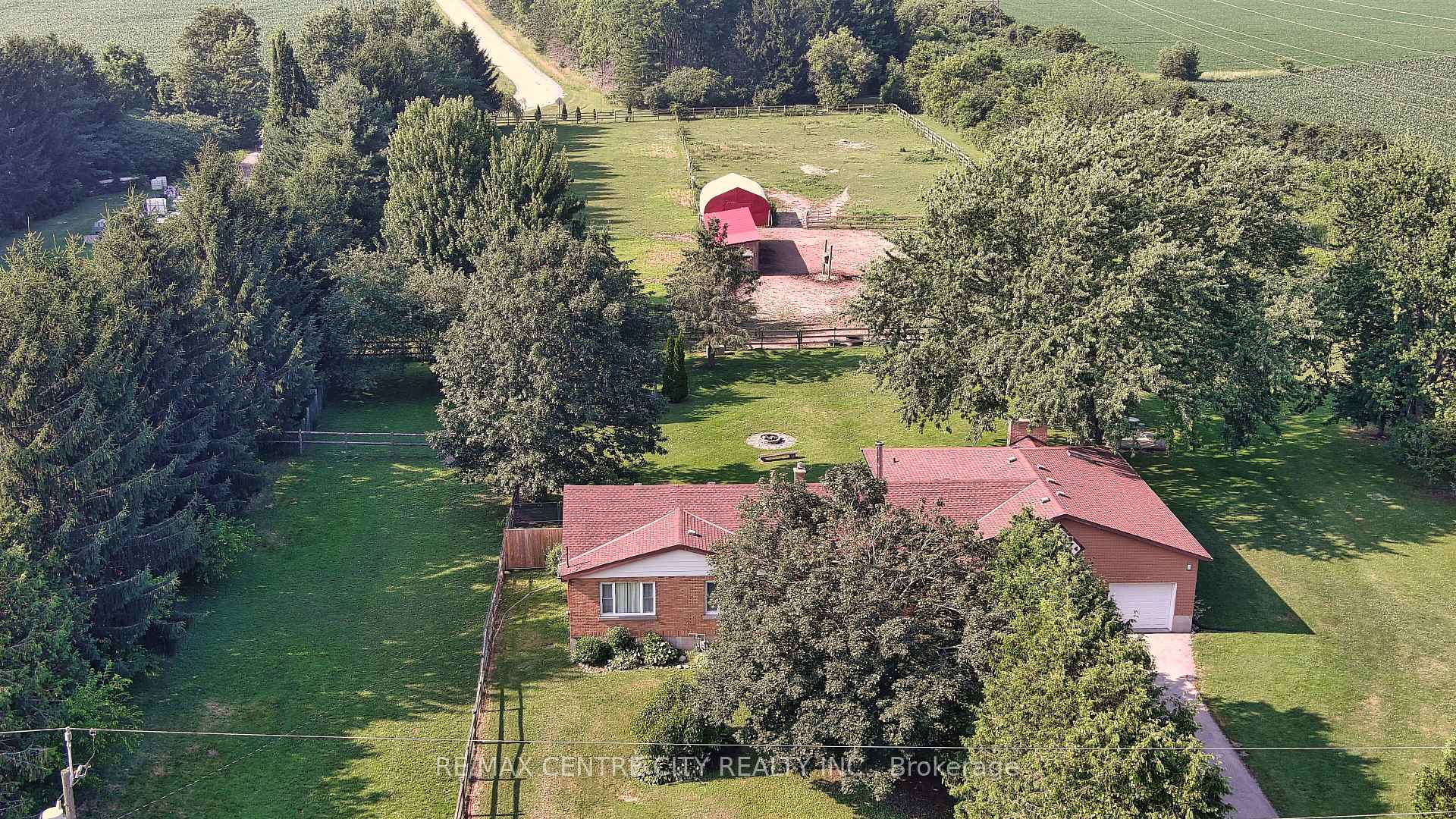 Photo 2 of 42508 Truman Line, Central Elgin, Rural Central Elgin — HOMEH