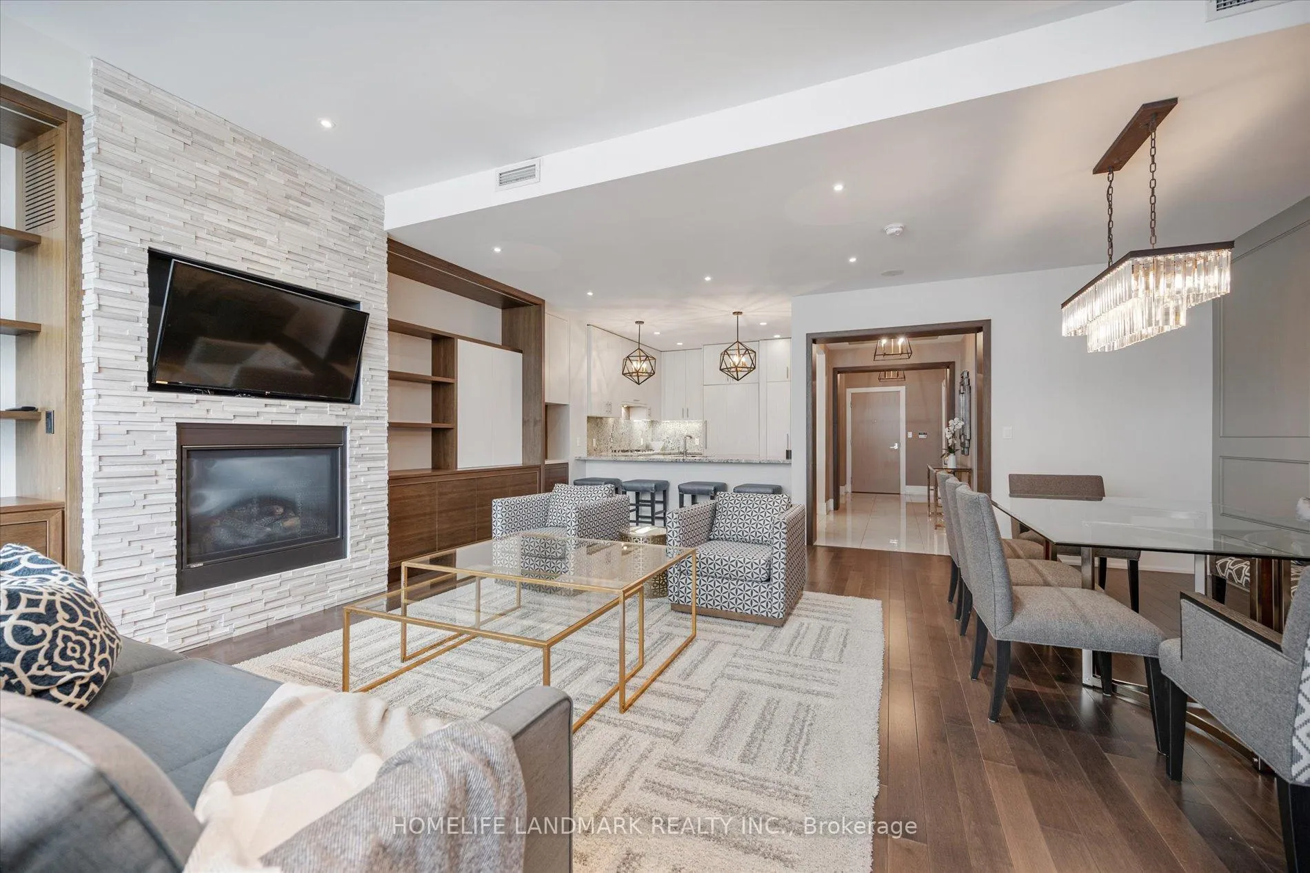 Photo 13 of Unit TH102, 29 Queens Quay E, Toronto, Waterfront Communities — HOMEH