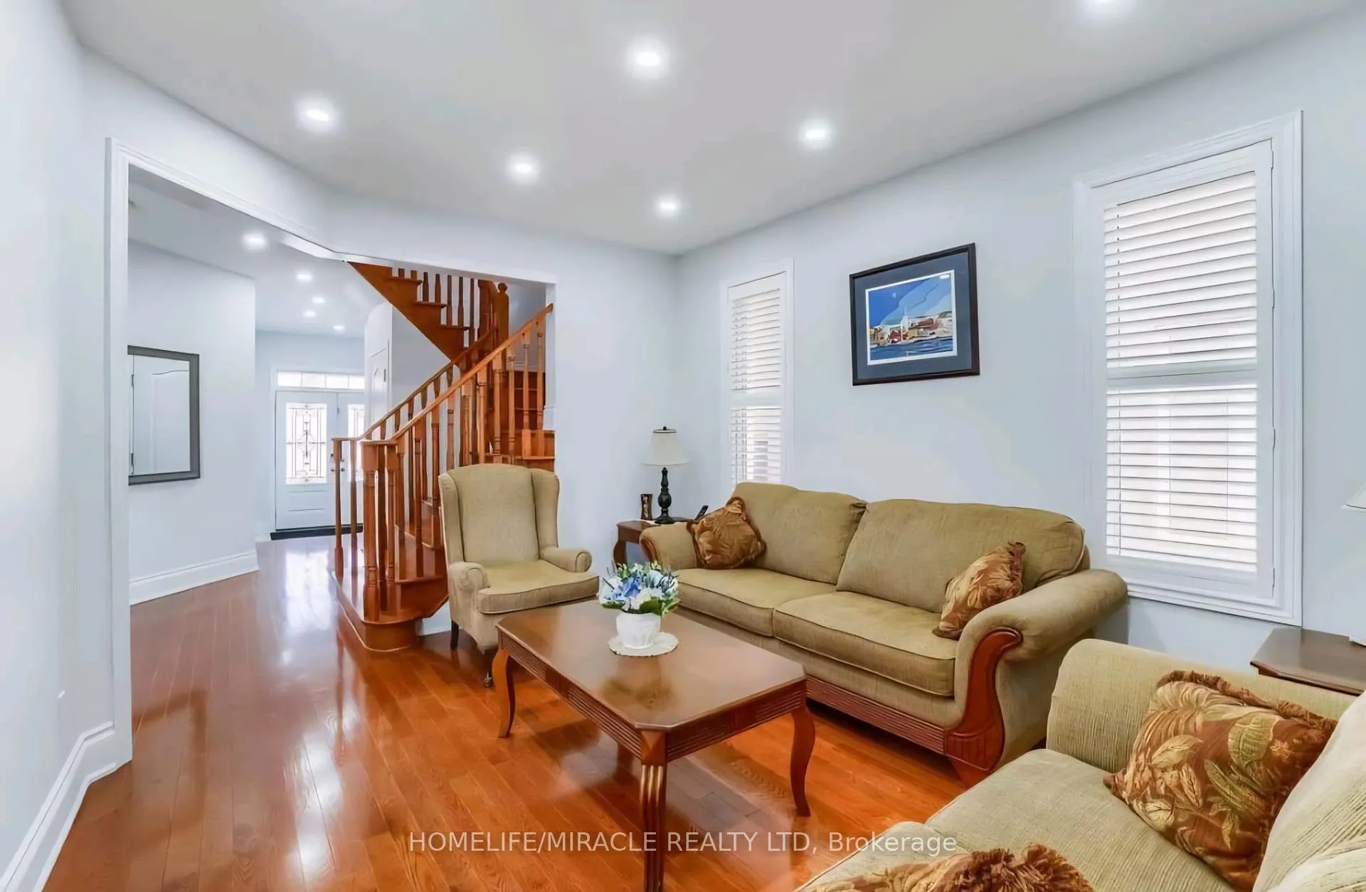 Photo 6 of 98 Speedwell Street, Brampton, Credit Valley — HOMEH