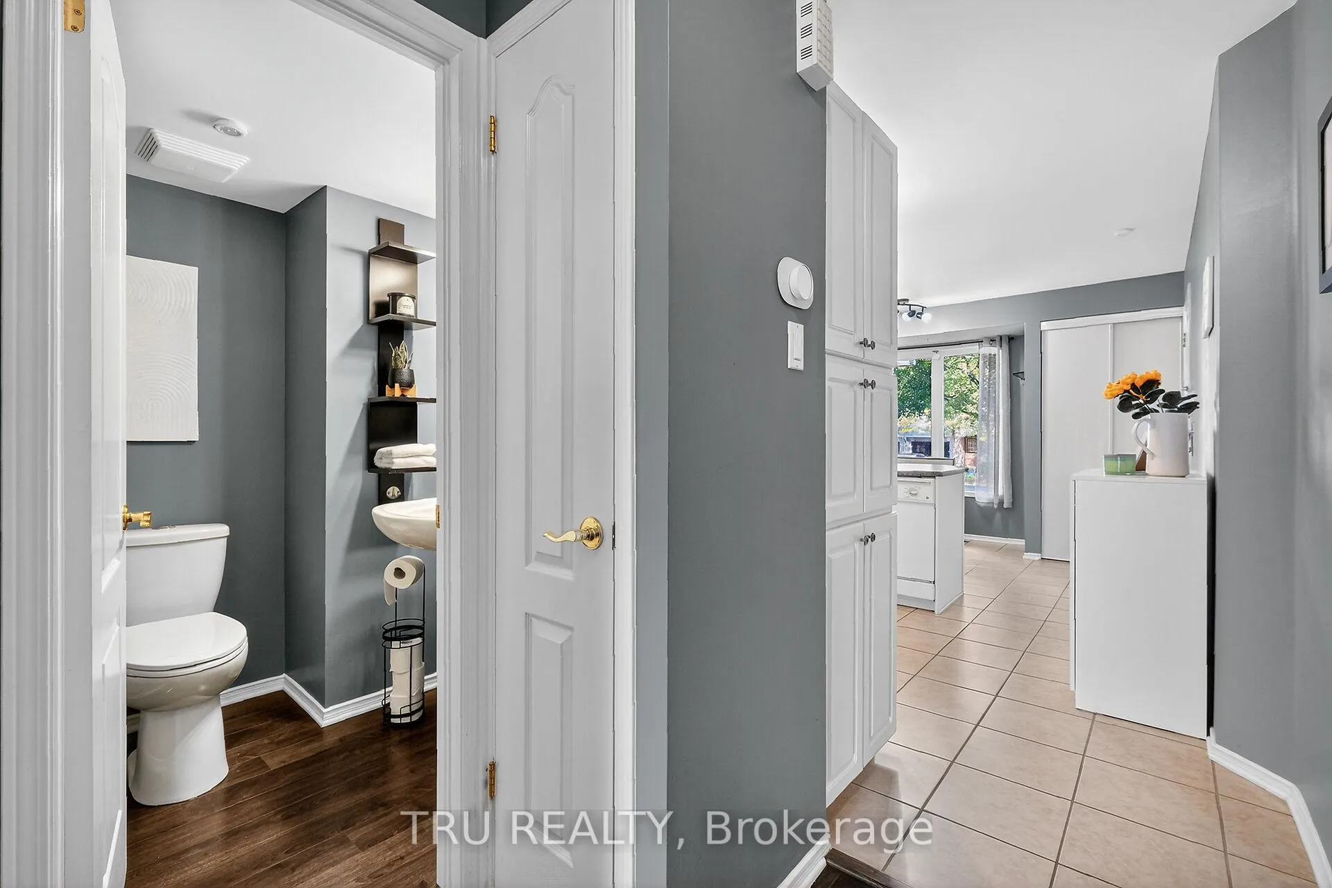 Photo 19 of 320 Cresthaven Drive, Ottawa, Barrhaven East — HOMEH