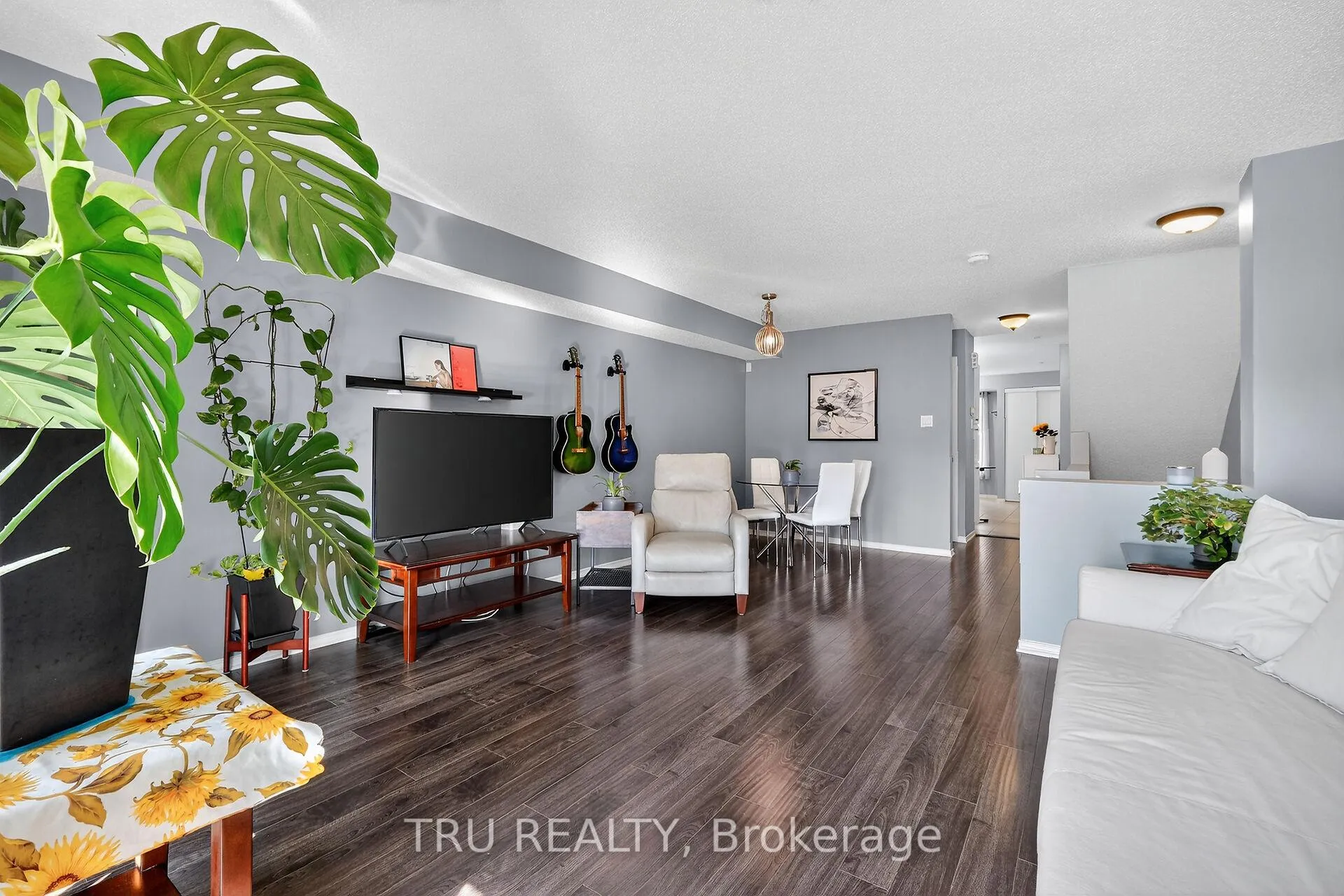 Photo 25 of 320 Cresthaven Drive, Ottawa, Barrhaven East — HOMEH