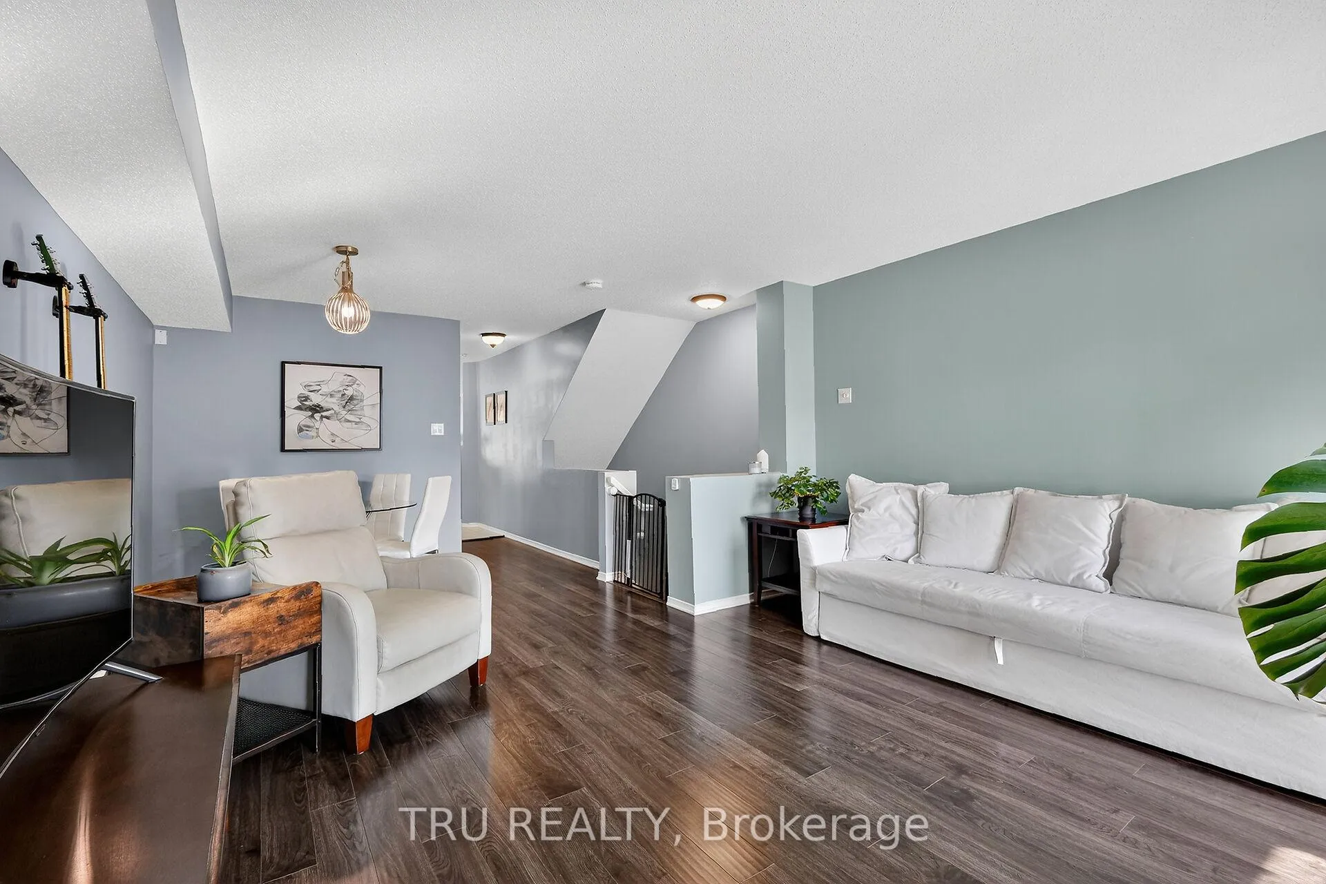 Photo 26 of 320 Cresthaven Drive, Ottawa, Barrhaven East — HOMEH