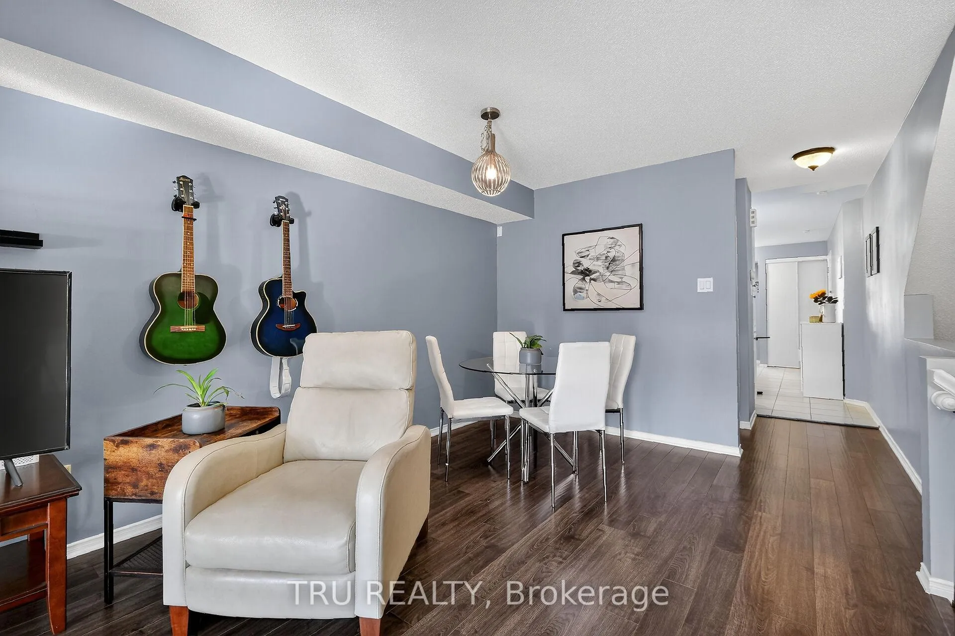 Photo 29 of 320 Cresthaven Drive, Ottawa, Barrhaven East — HOMEH