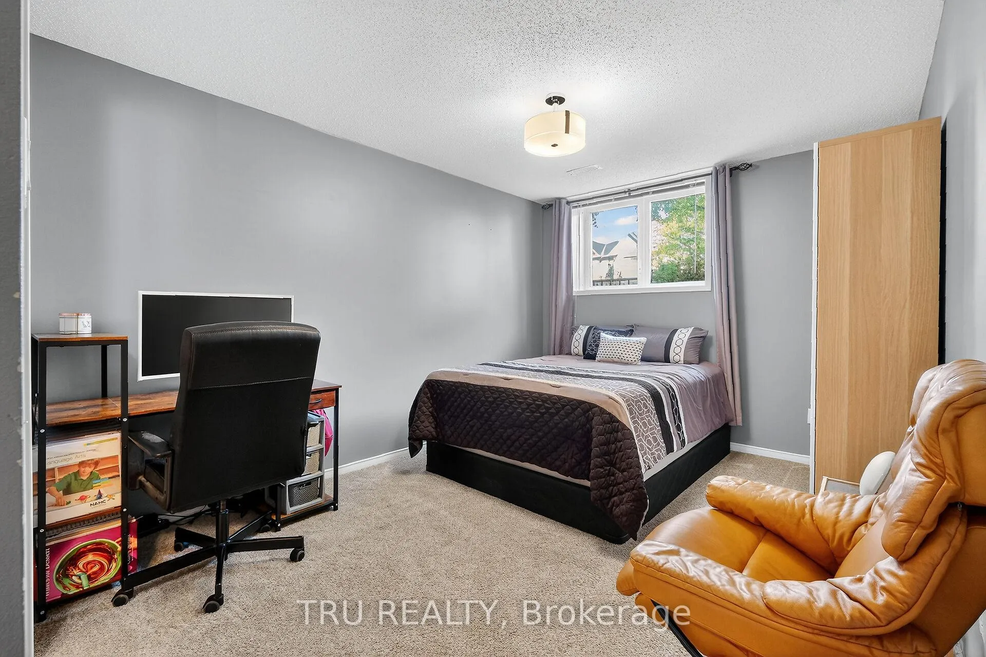 Photo 31 of 320 Cresthaven Drive, Ottawa, Barrhaven East — HOMEH