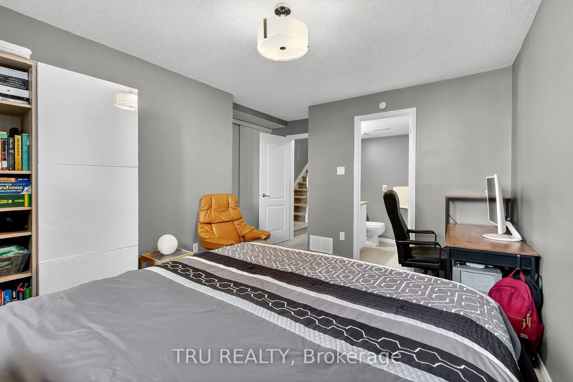 Photo 33 of 320 Cresthaven Drive, Ottawa, Barrhaven East — HOMEH